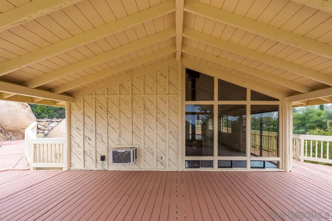 https://cdn.realtyfeed.com/cdn/127/260008243/7f7df90073b33931caf1d9cbc2779f87.webp
