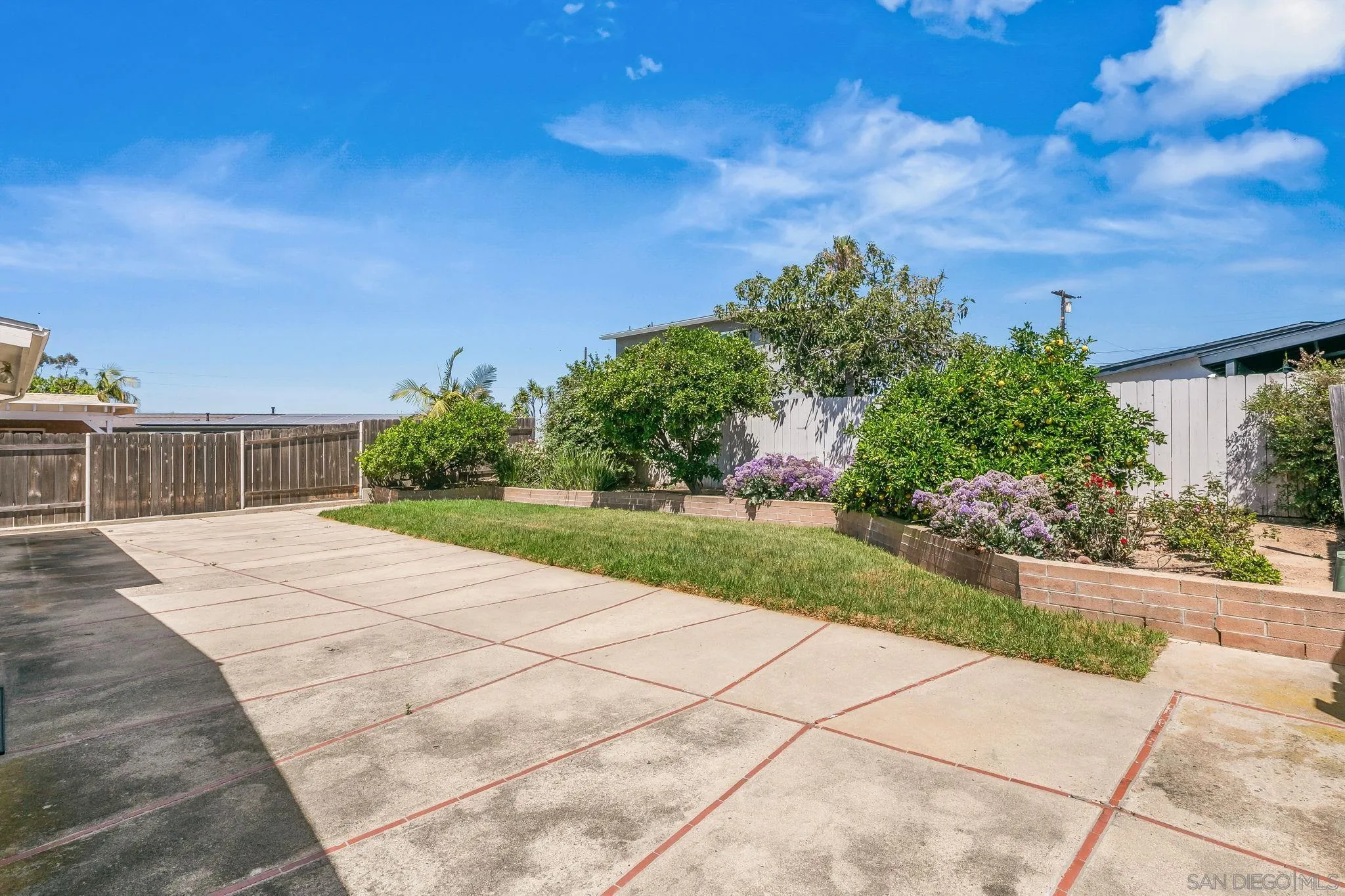 https://cdn.realtyfeed.com/cdn/127/260008248/3928298874ad617a2769491e040426e5.webp