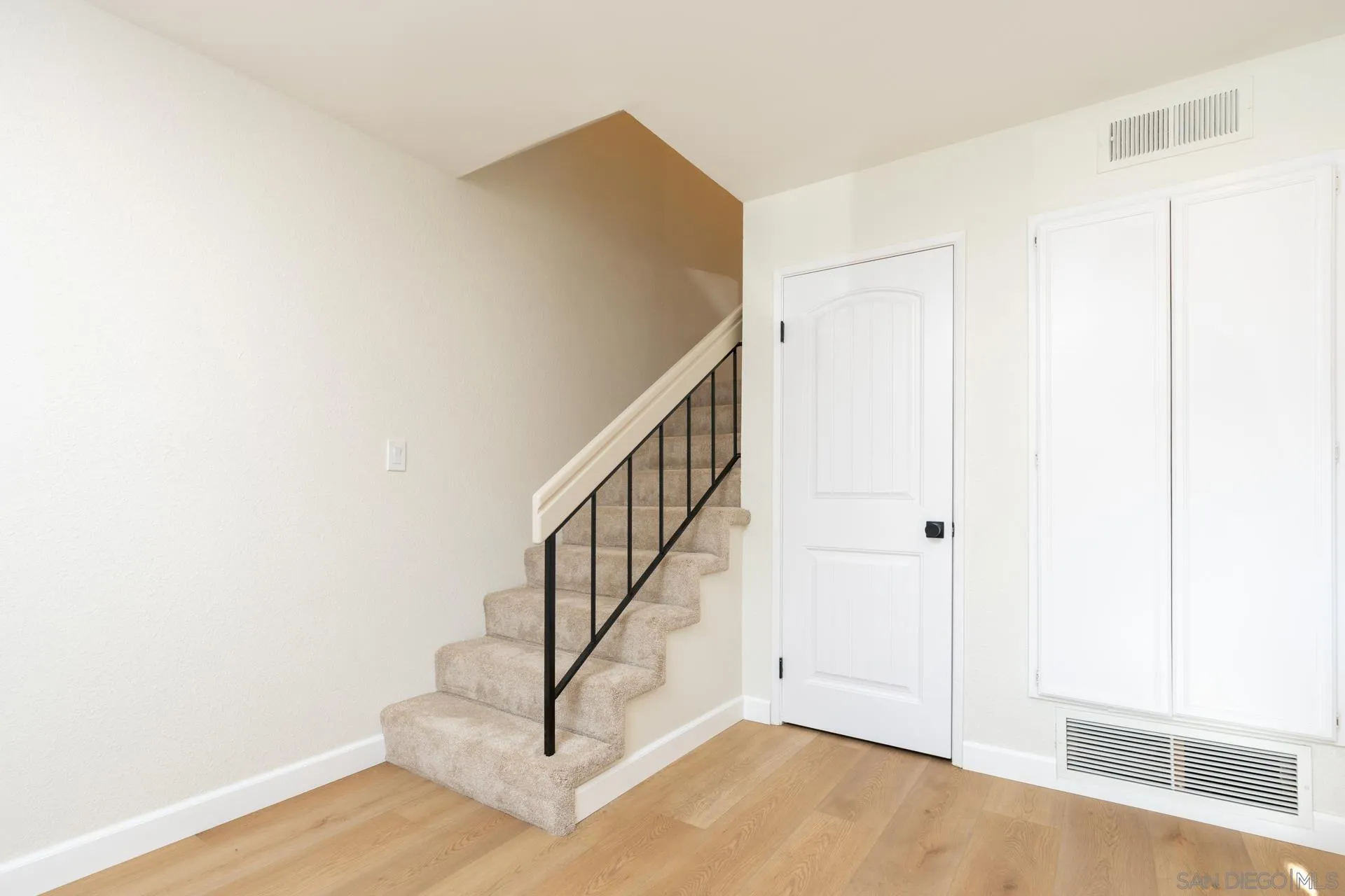 Photo #13: 260008251 Listing: Photo #13