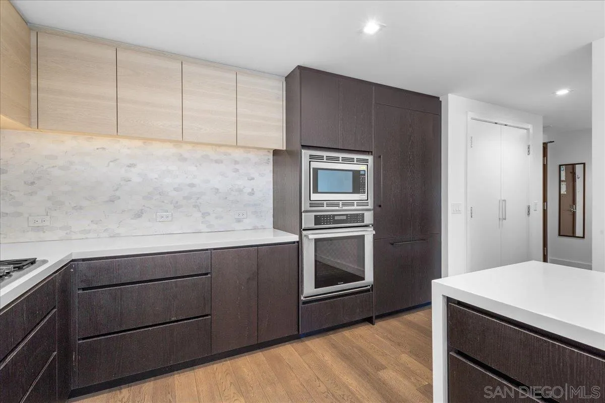 Photo #15: 260008253 Listing: Photo #15