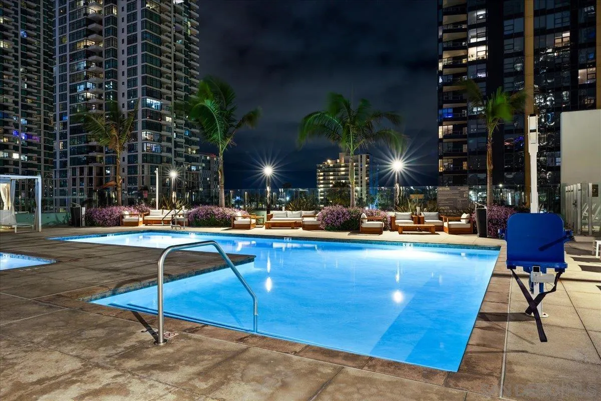 Photo #39: 260008253 Listing: Photo #39