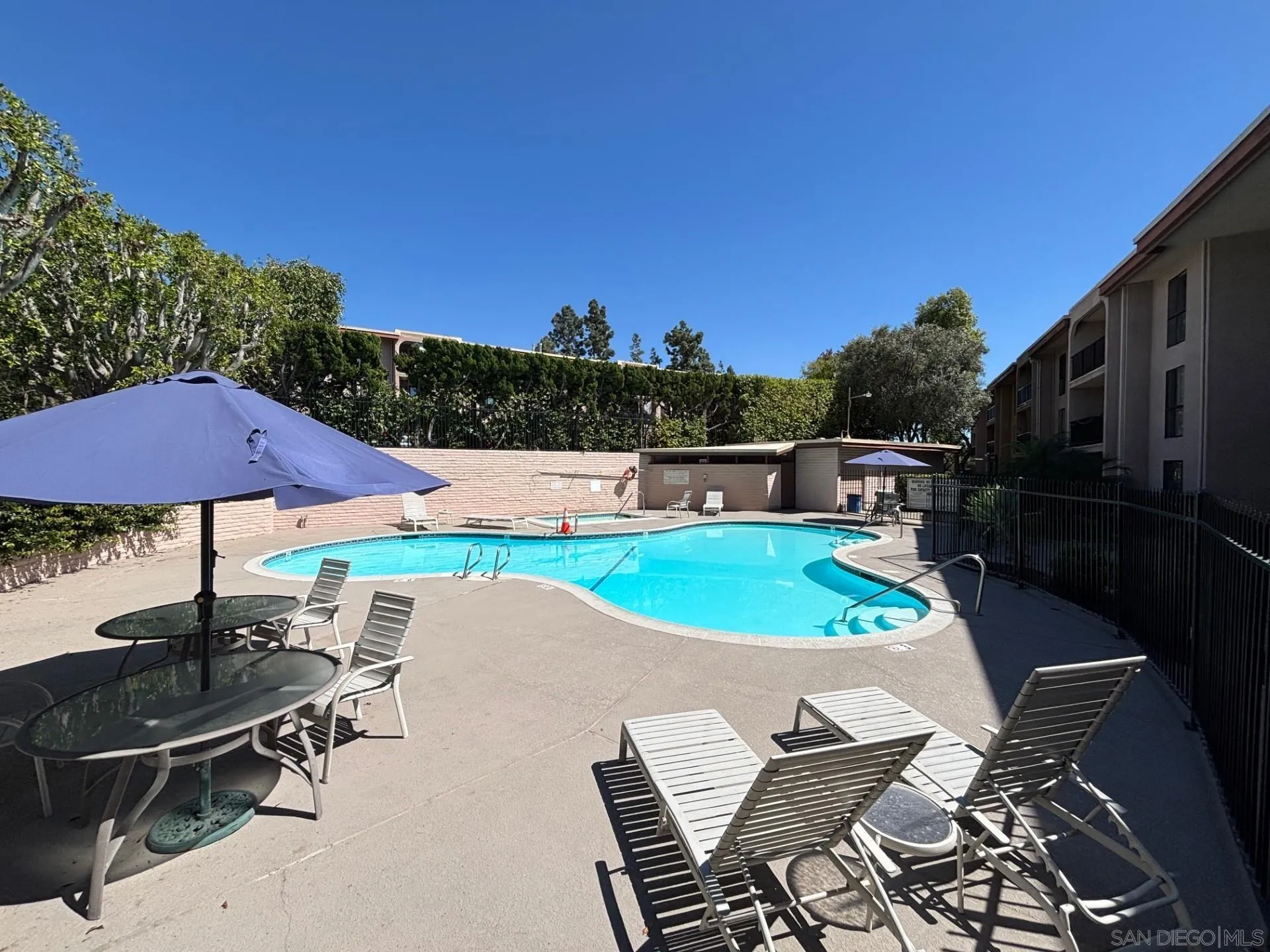 Photo #21: 260008261 Listing: Photo #21