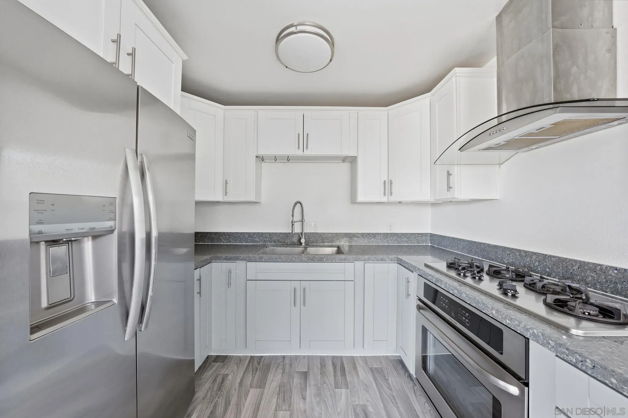 Photo #10: 260008262 Listing: Photo #10