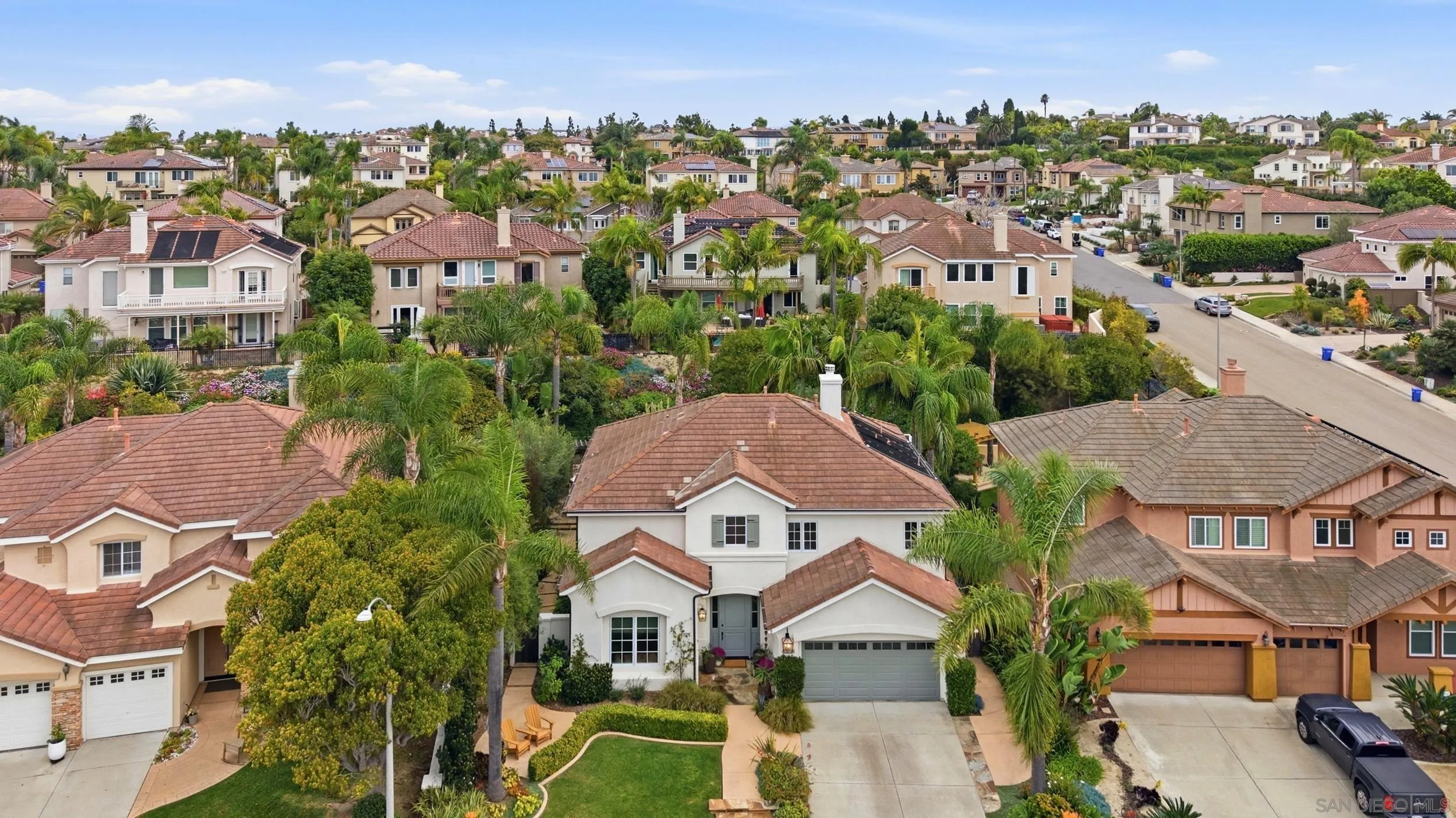 https://cdn.realtyfeed.com/cdn/127/260008263/347ec5fbd32386515ab47f8839fb5e91.webp