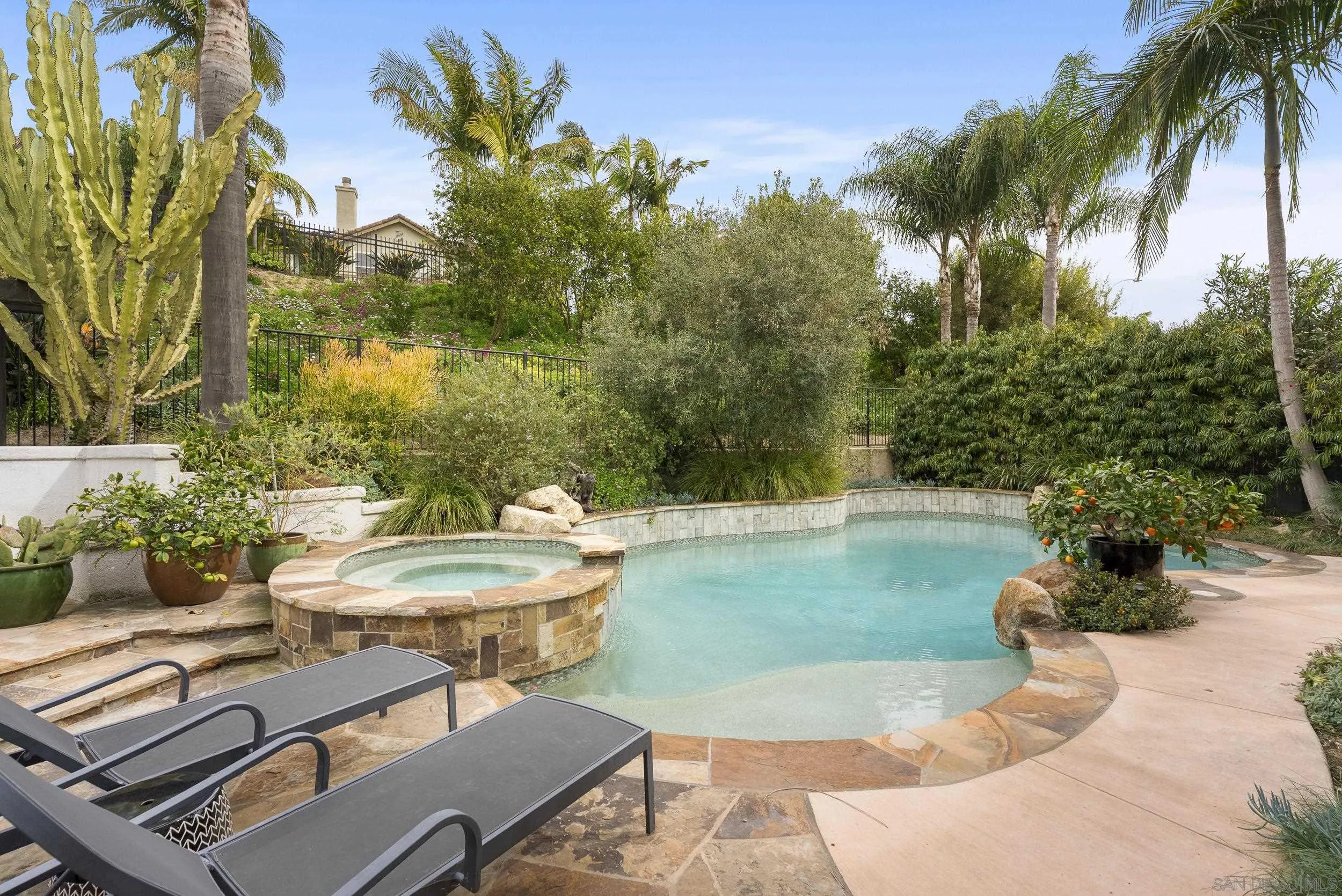 https://cdn.realtyfeed.com/cdn/127/260008263/ba638442c1cc51258b7c28189ec4cd14.webp