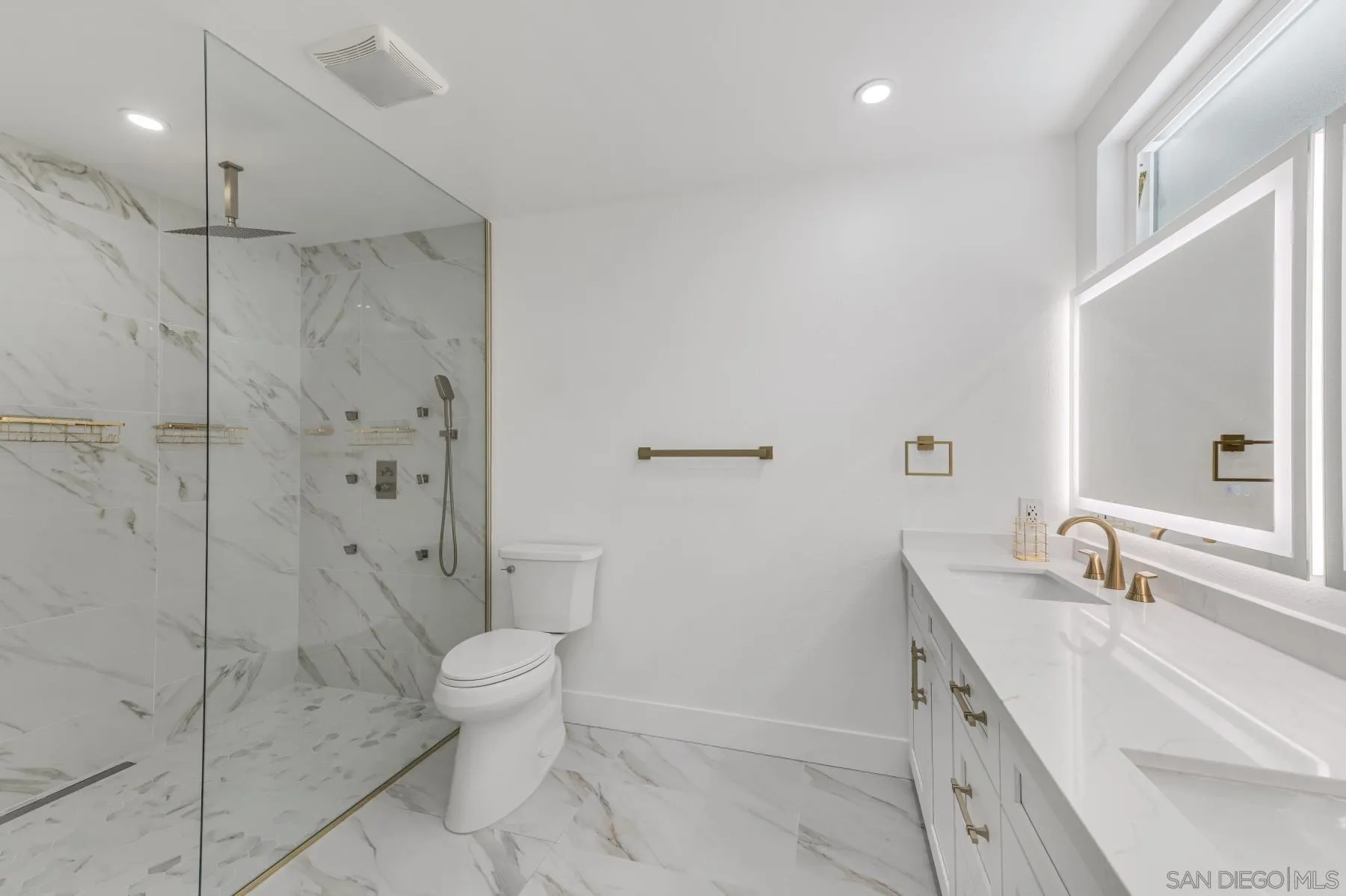https://cdn.realtyfeed.com/cdn/127/260008266/3b6aff3ae06ac15ef4ed307a5b3af559.webp