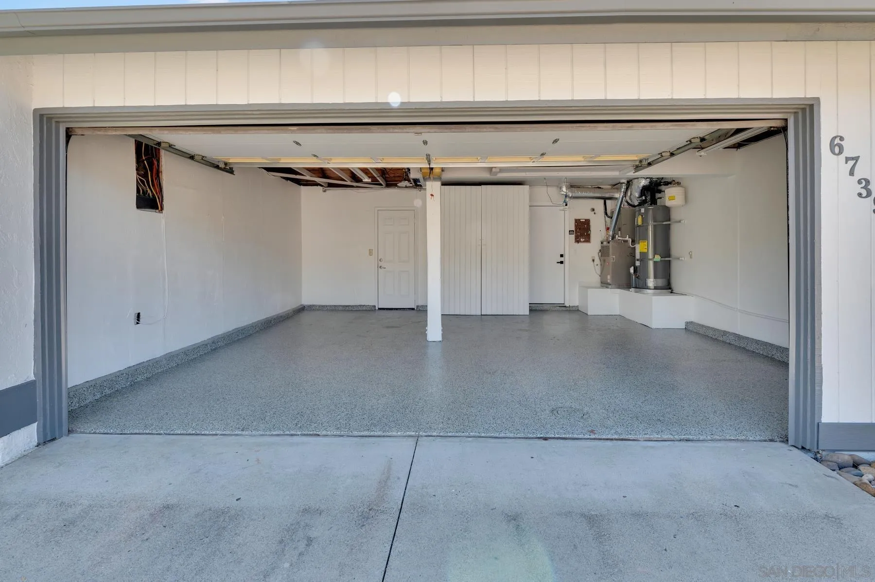 https://cdn.realtyfeed.com/cdn/127/260008266/d4c5a63becc3220b71762da0fd62fa86.webp