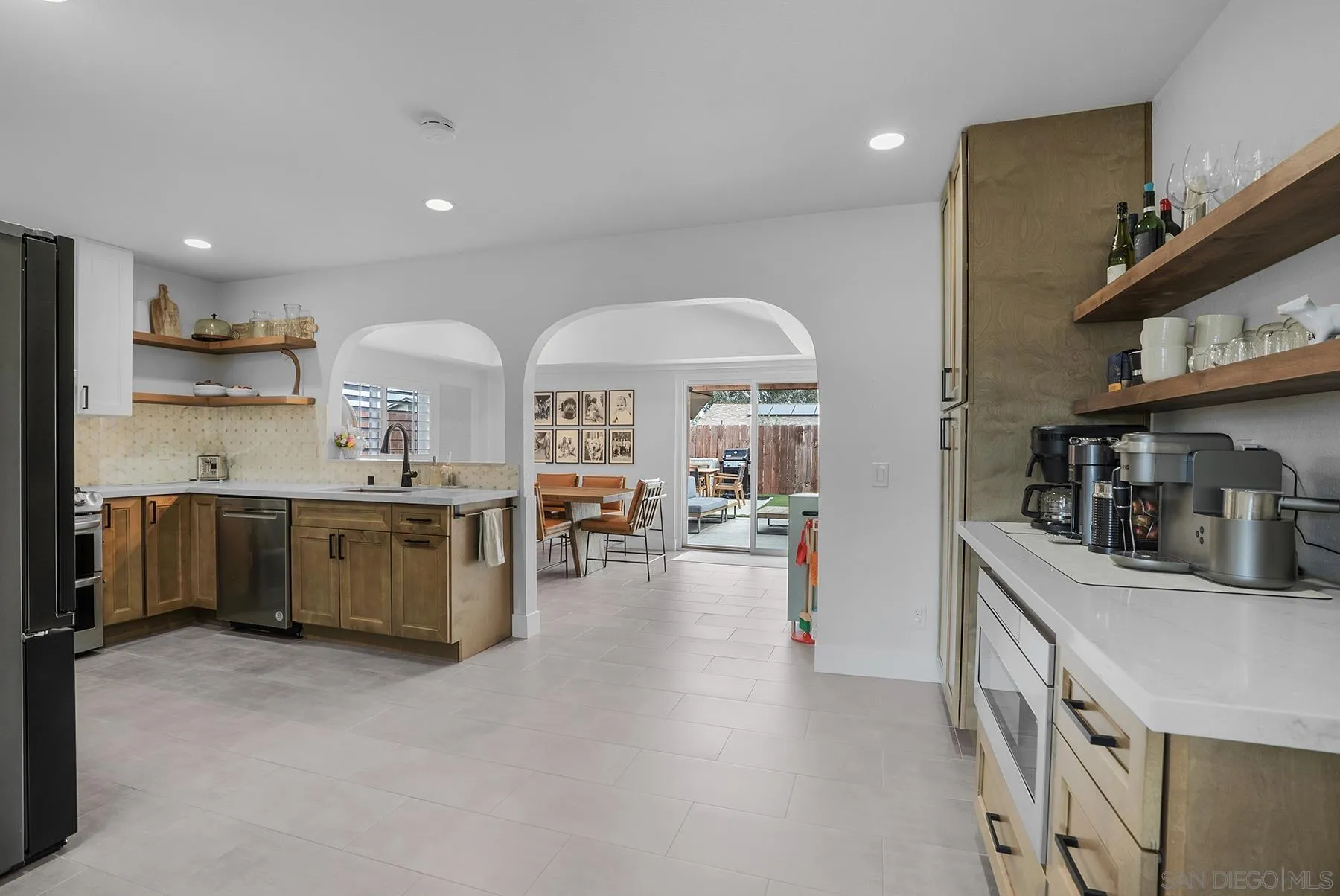 https://cdn.realtyfeed.com/cdn/127/260008271/316865071d066167d7f759bc104e5229.webp