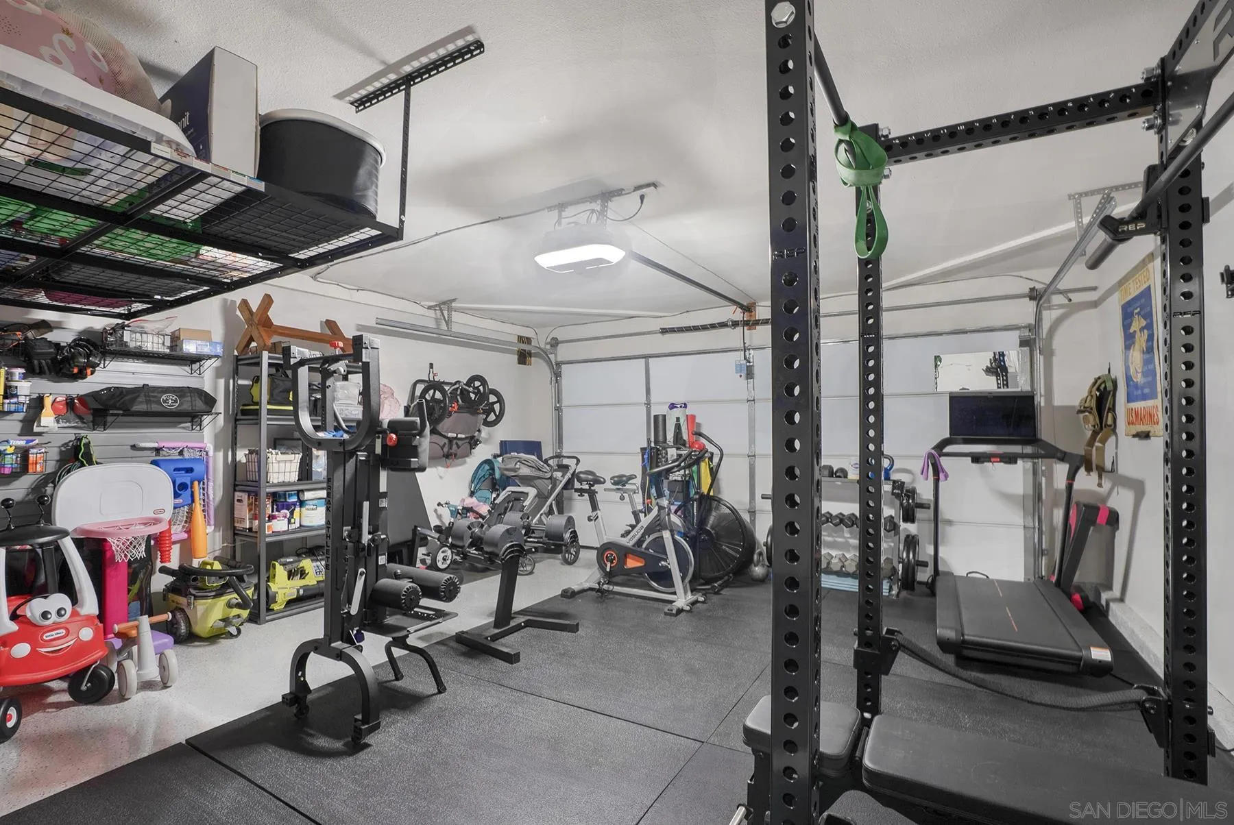 https://cdn.realtyfeed.com/cdn/127/260008271/3a9b0f3c77a01ed293b5f9e1444a9eb0.webp