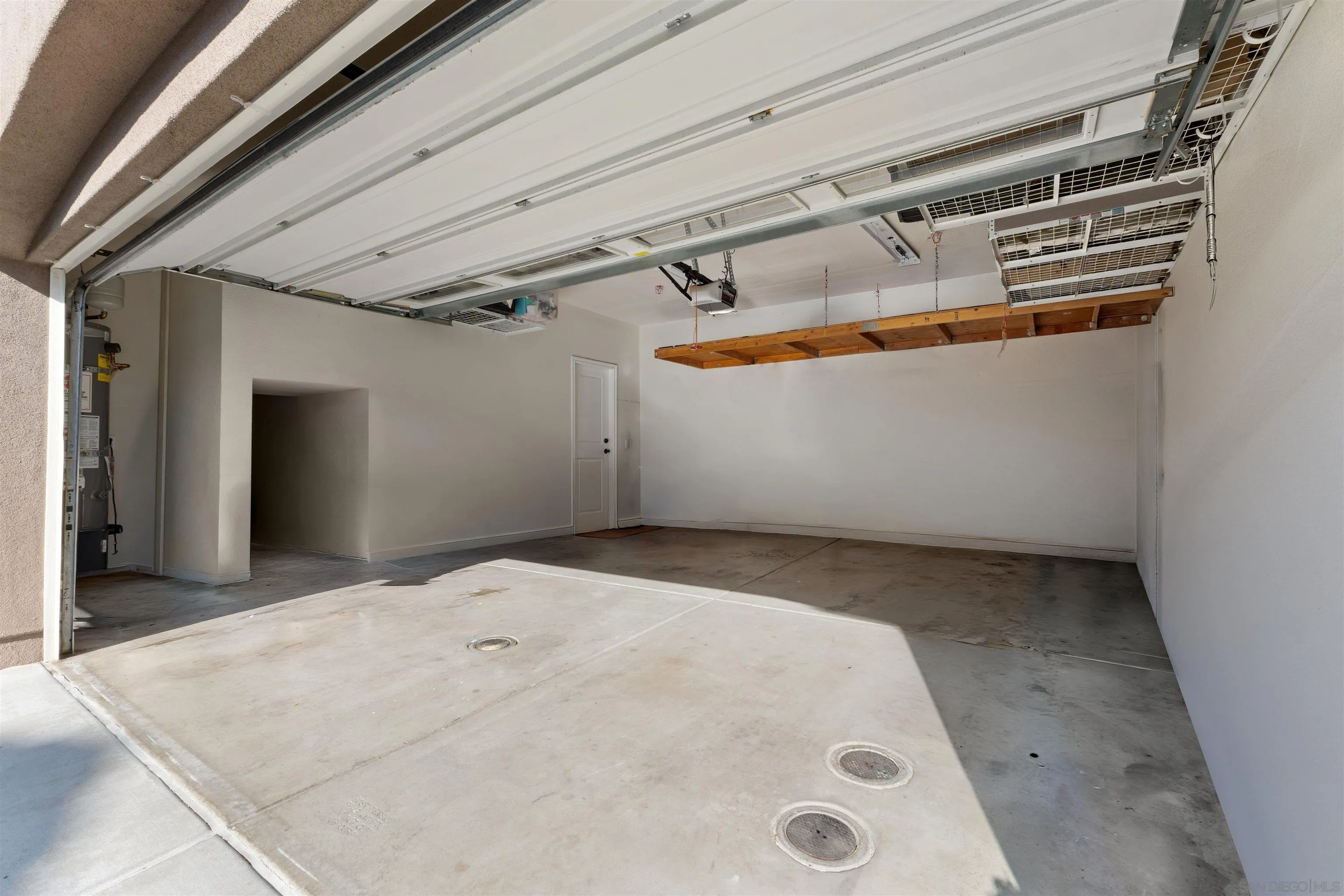 Photo #35: 260008272 Listing: Photo #35