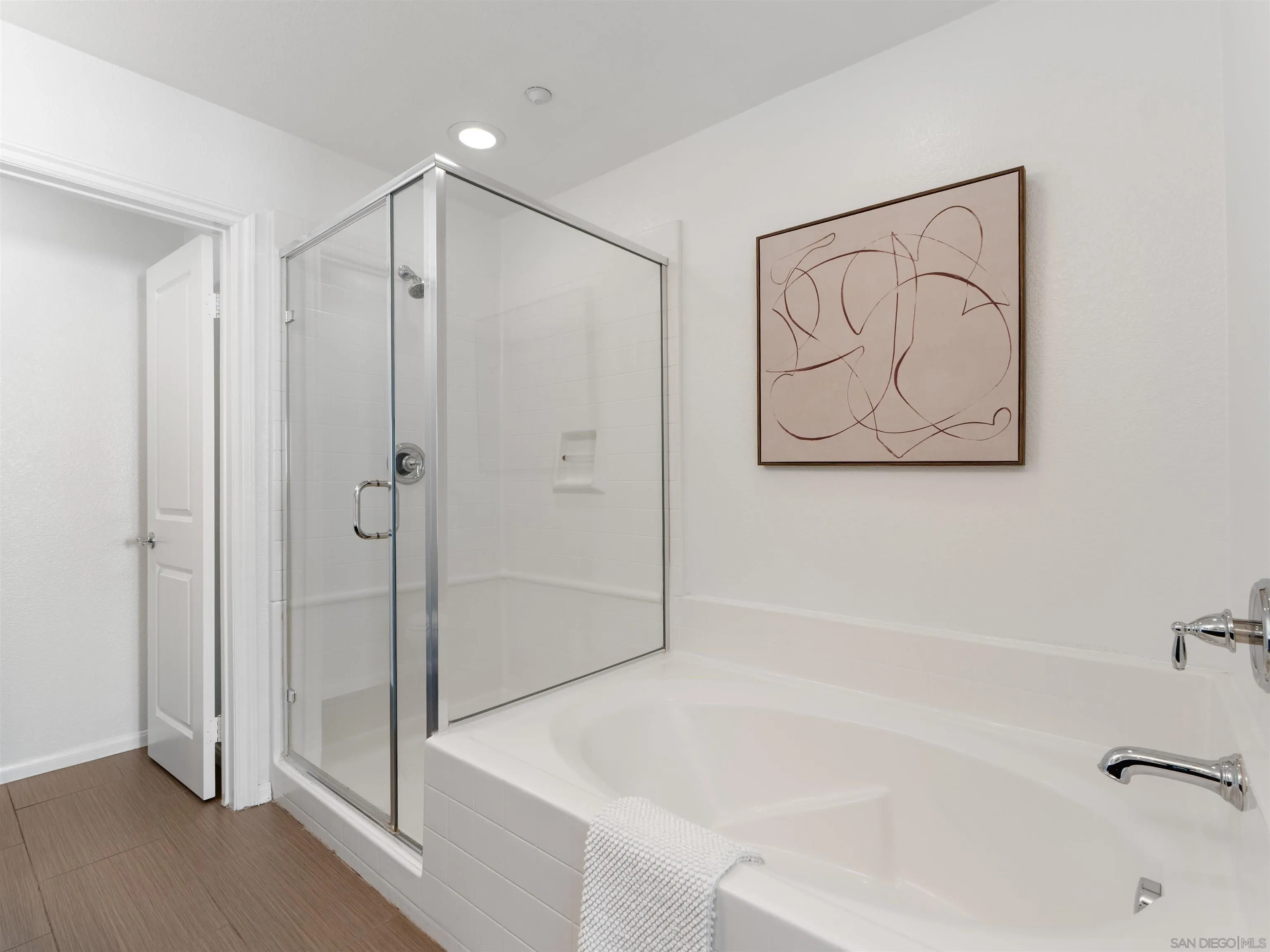 Photo #26: 260008272 Listing: Photo #26