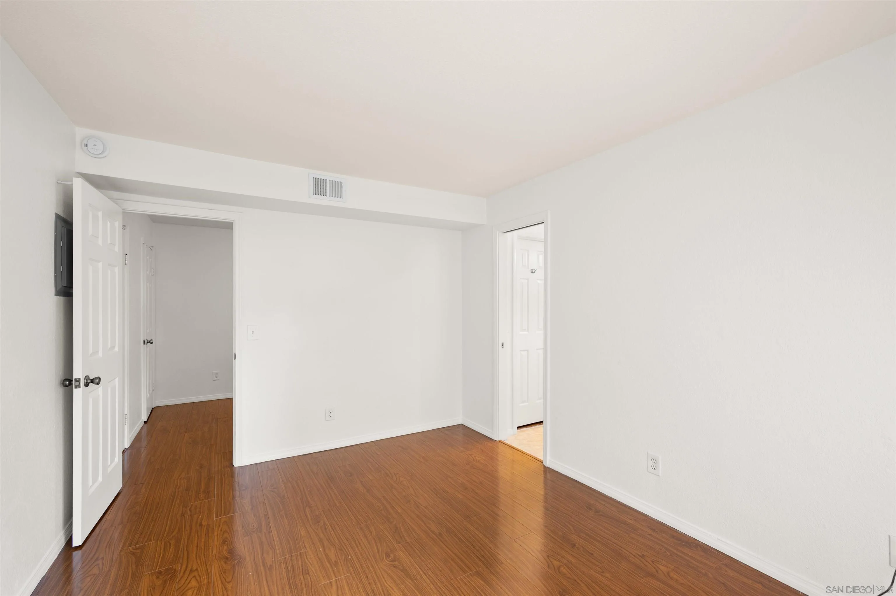 Photo #26: 260008274 Listing: Photo #26