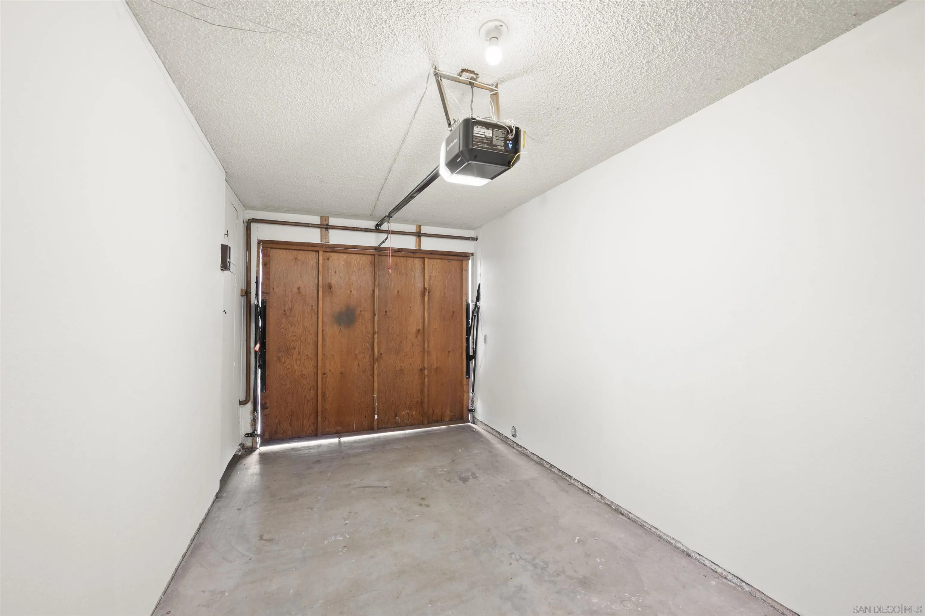 Photo #15: 260008274 Listing: Photo #15