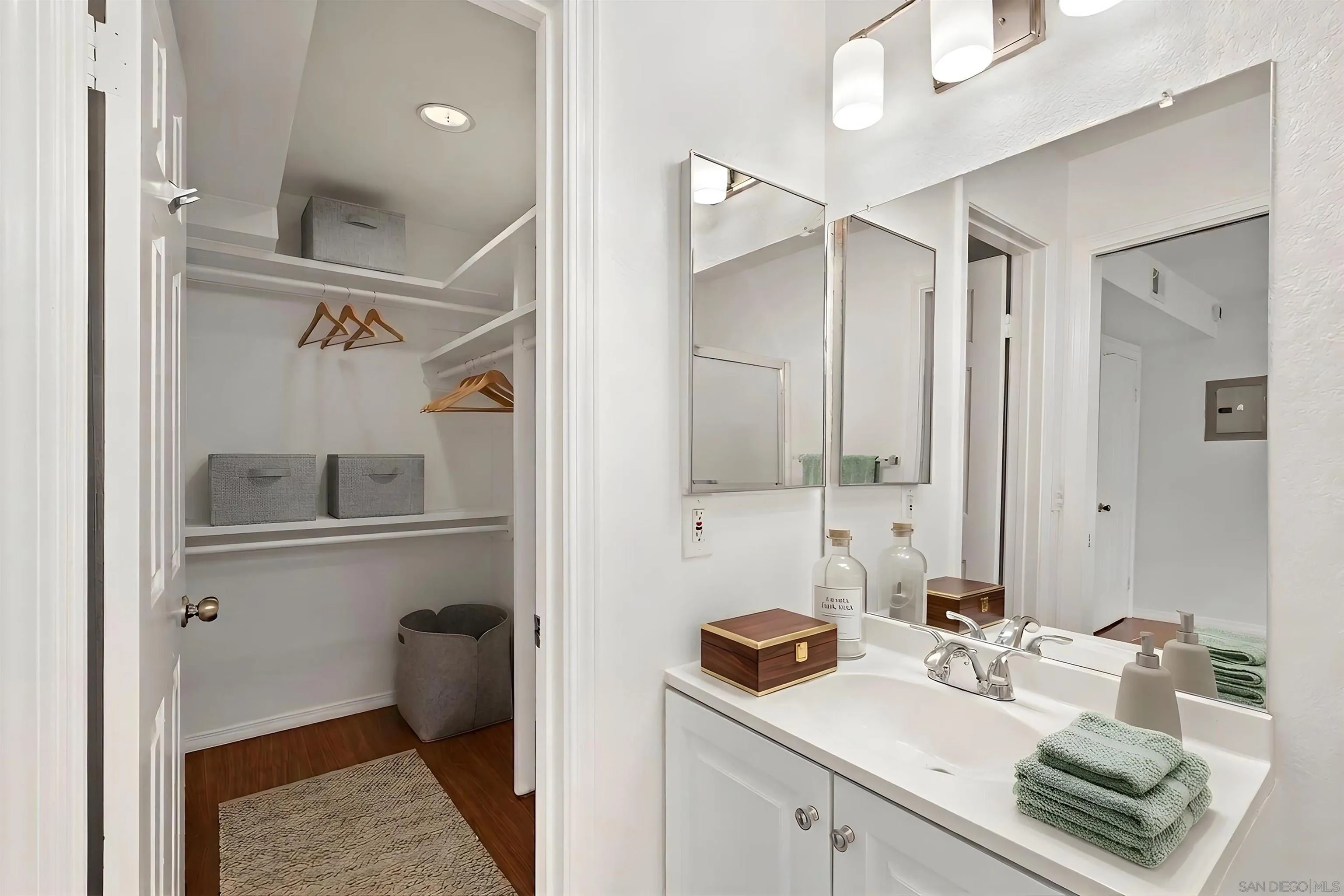 Photo #23: 260008274 Listing: Photo #23