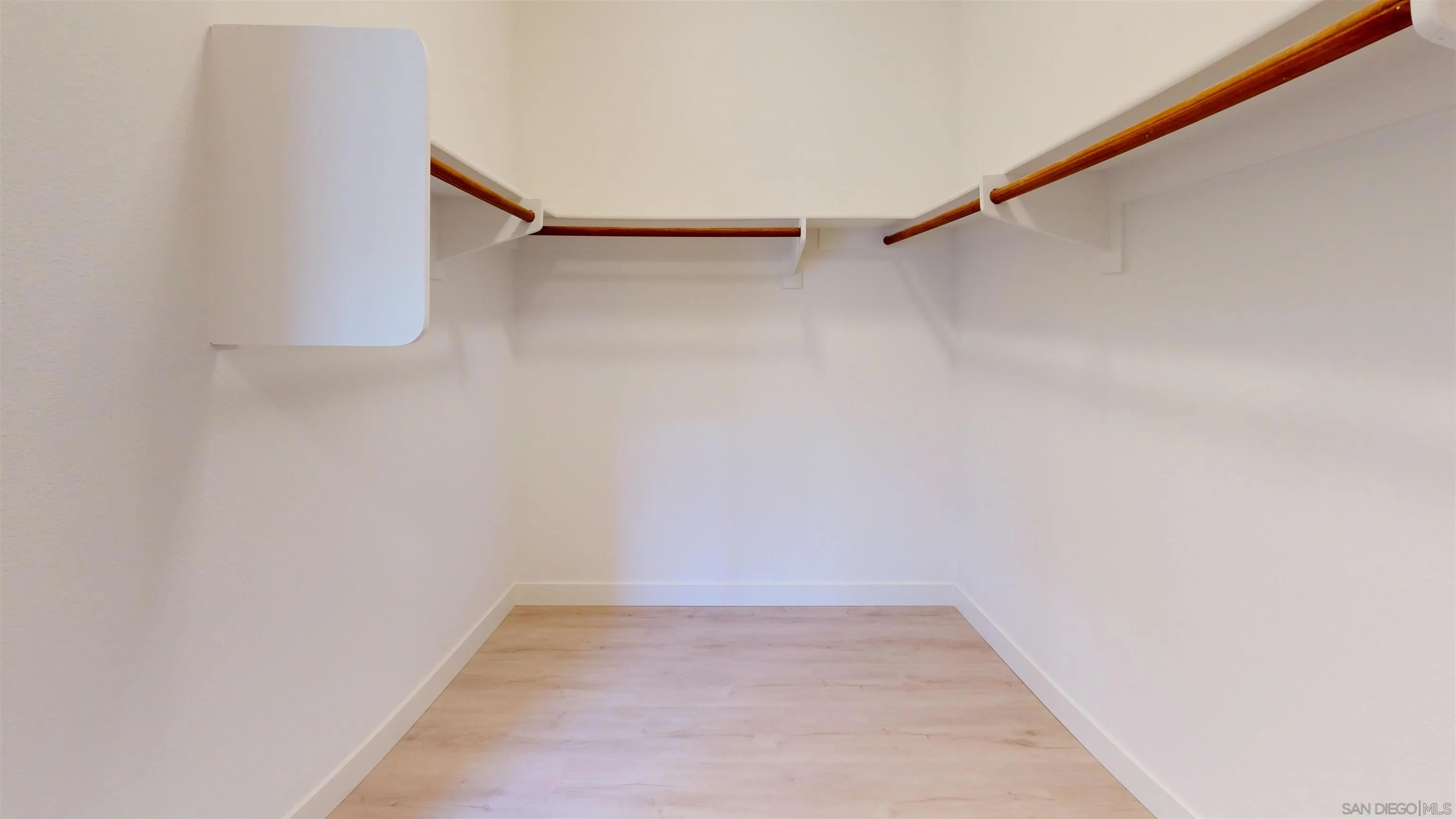 Photo #22: 260008278 Listing: Photo #22