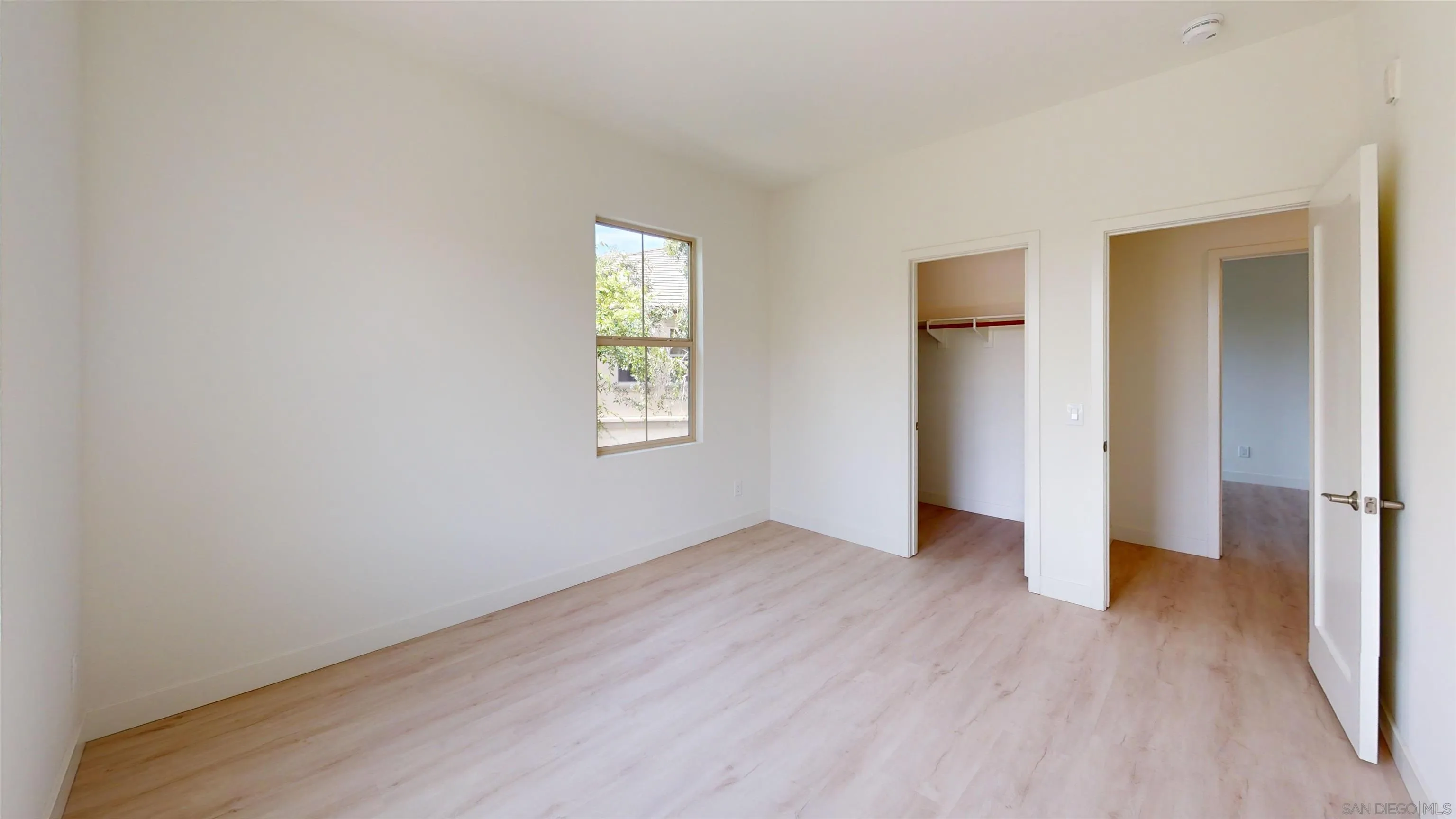 Photo #26: 260008278 Listing: Photo #26
