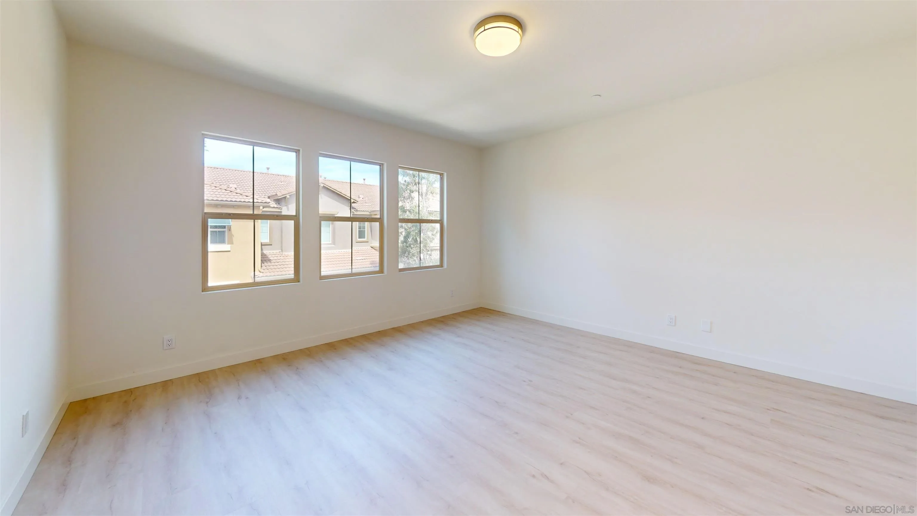 Photo #18: 260008278 Listing: Photo #18