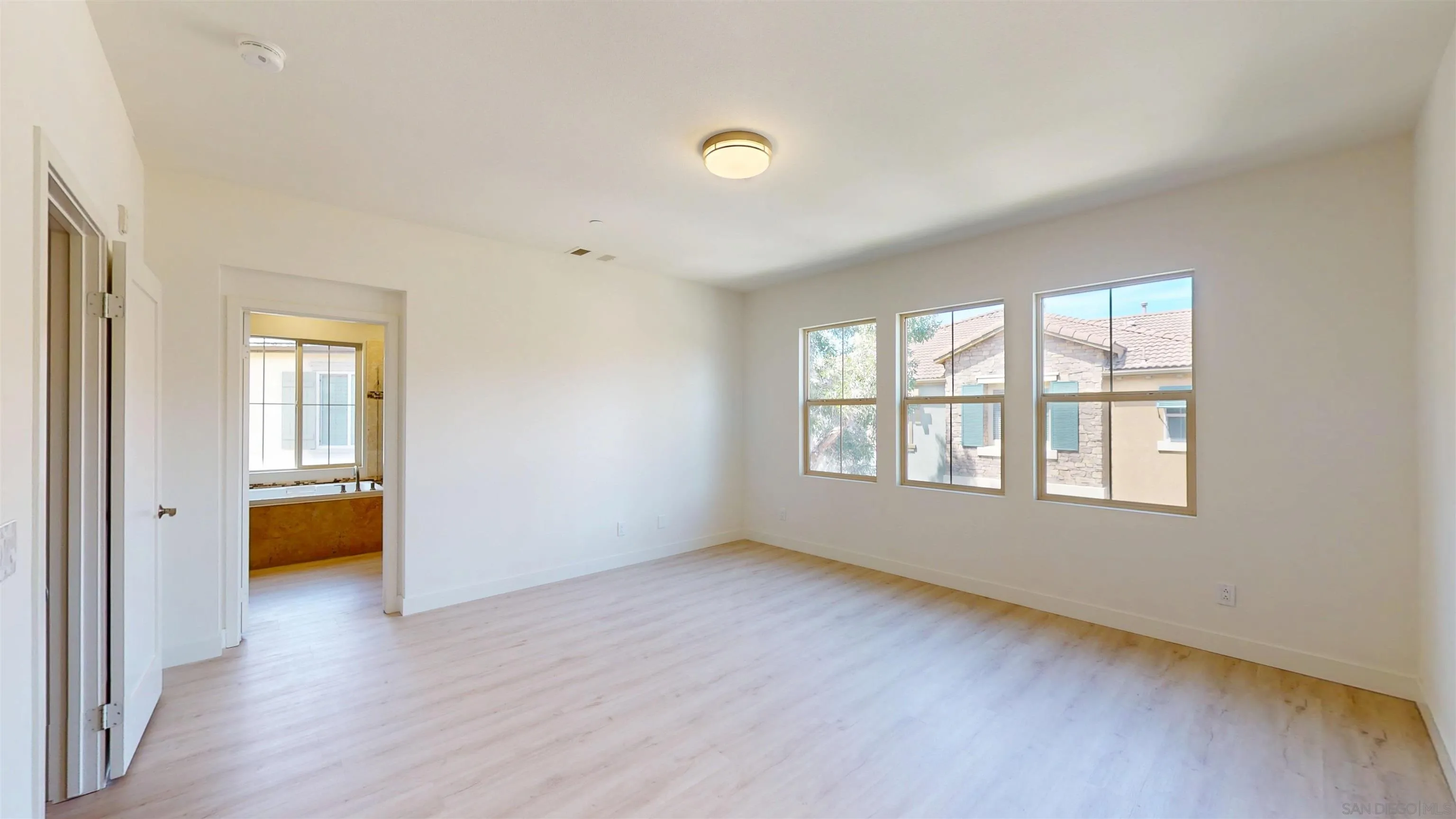 Photo #17: 260008278 Listing: Photo #17