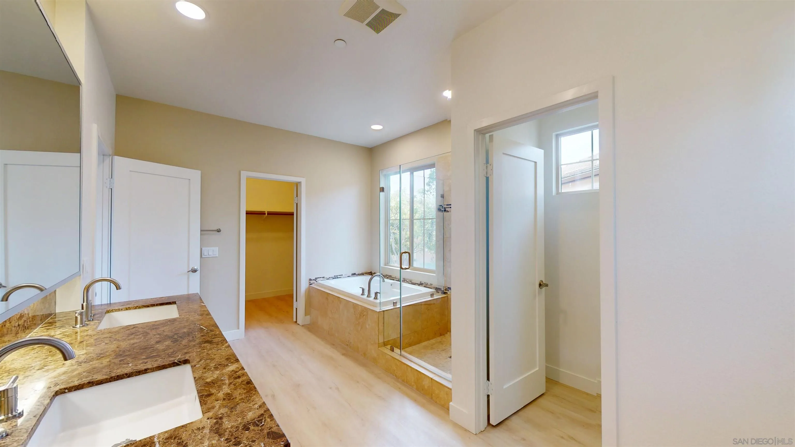 Photo #20: 260008278 Listing: Photo #20