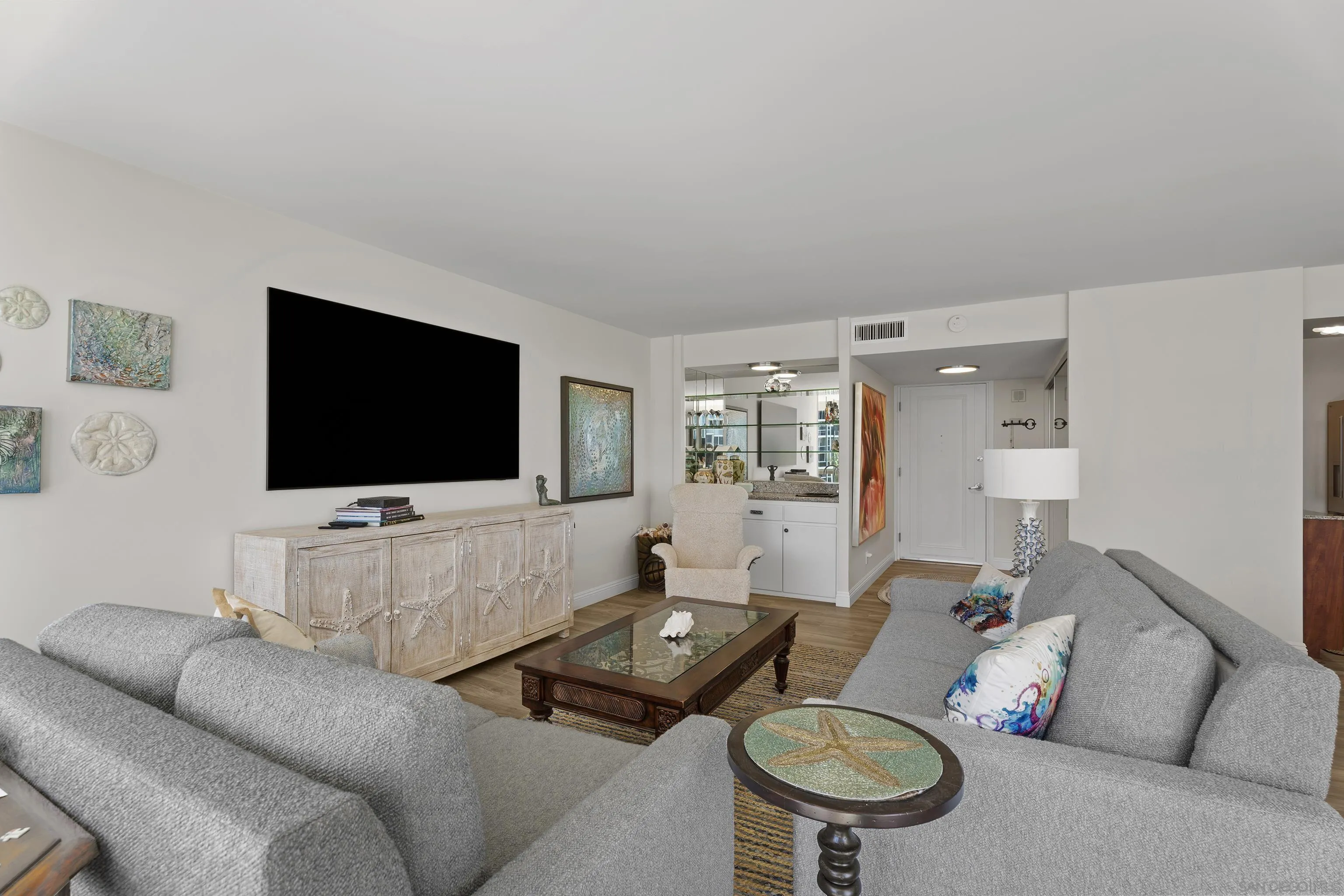 Photo #13: 260008281 Listing: Photo #13