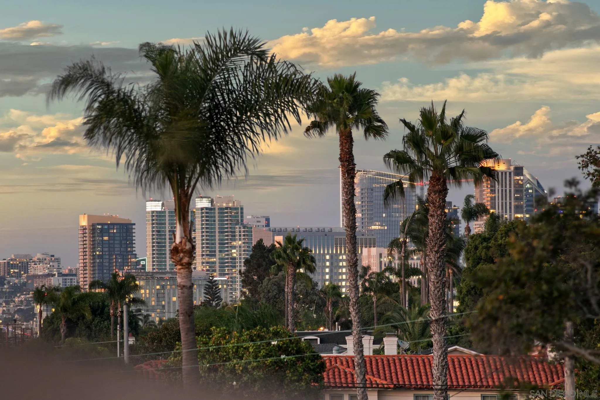 https://cdn.realtyfeed.com/cdn/127/260008287/c1c0047185daee9ce11809802b3b6948.webp