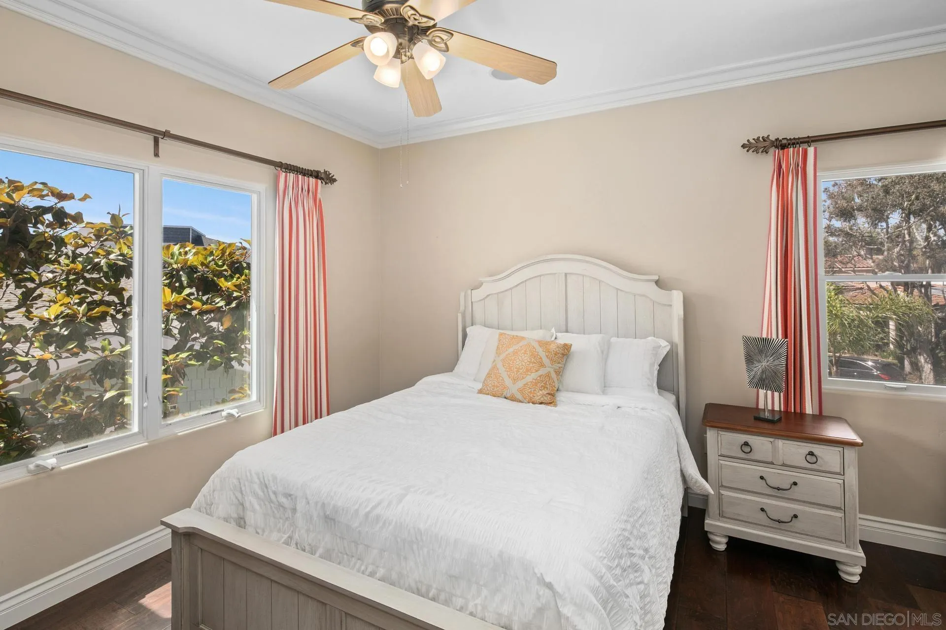 https://cdn.realtyfeed.com/cdn/127/260008287/ee4948d33a17522baaccfde23e6ad36d.webp