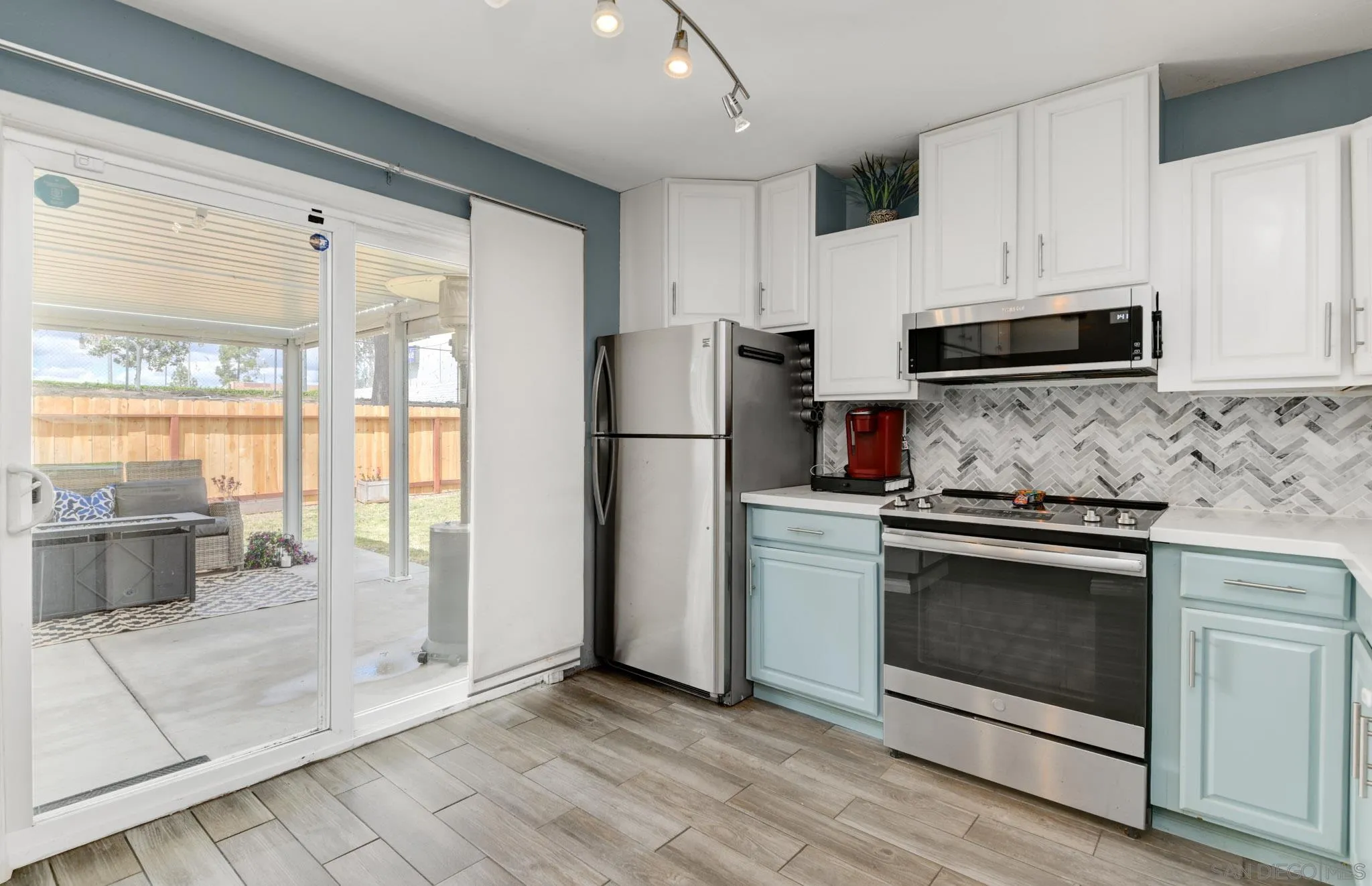 https://cdn.realtyfeed.com/cdn/127/260008291/2202a46b65993b811227aca0253e15ea.webp
