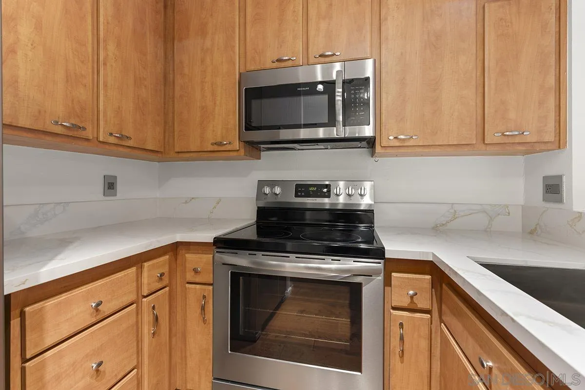 6767 Friars UNIT 139, San Diego, CA, 92108