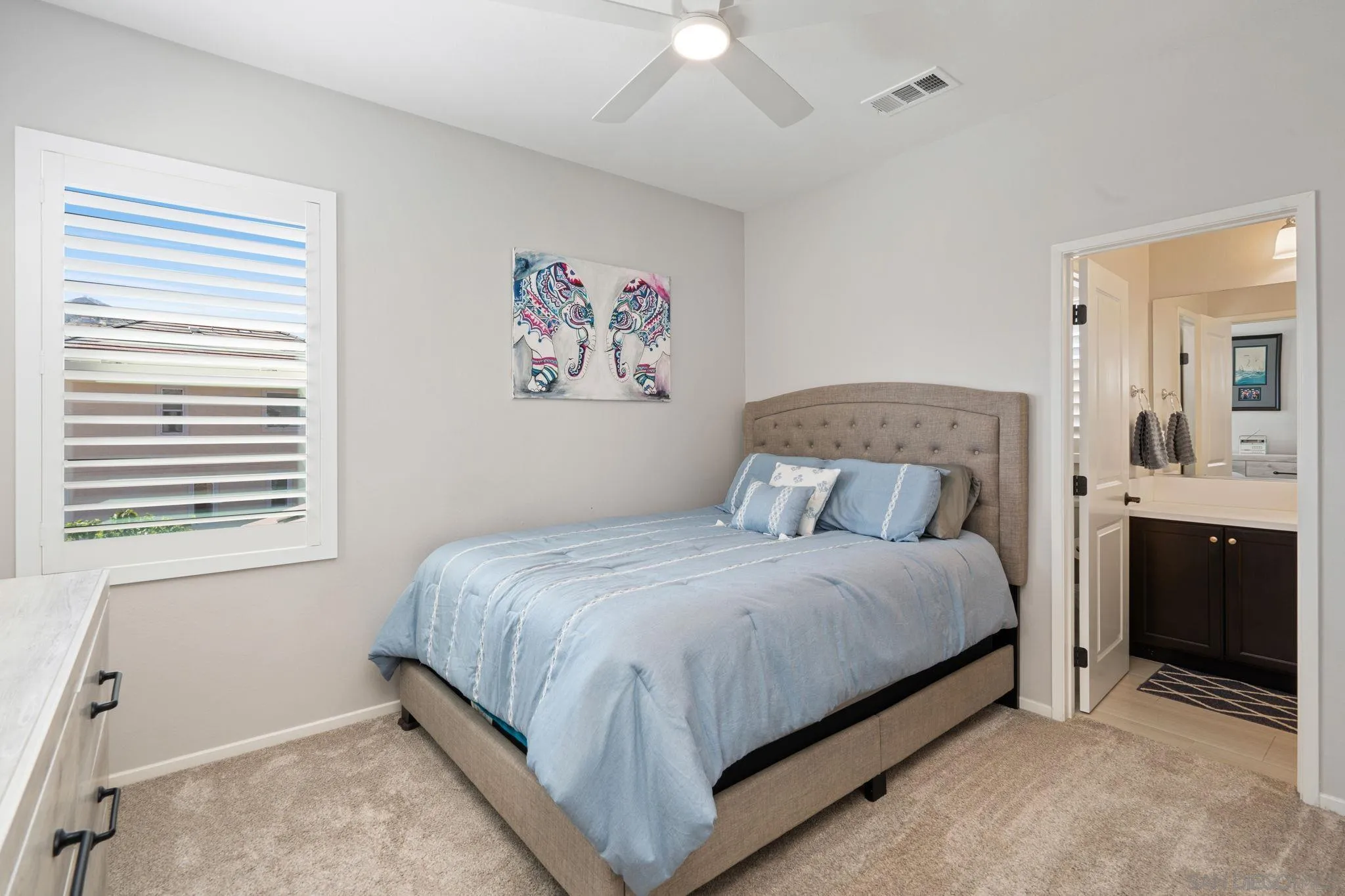 https://cdn.realtyfeed.com/cdn/127/260008295/c36ed15200a1e755abdbb4a3e7af547e.webp
