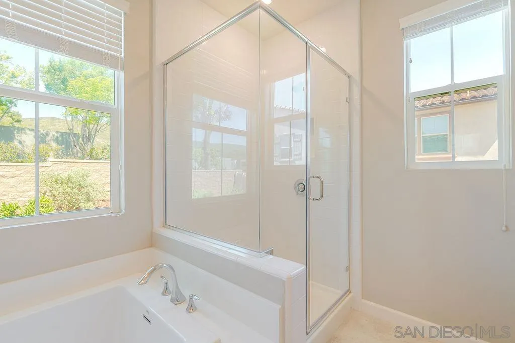 Photo #24: 260008297 Listing: Photo #24