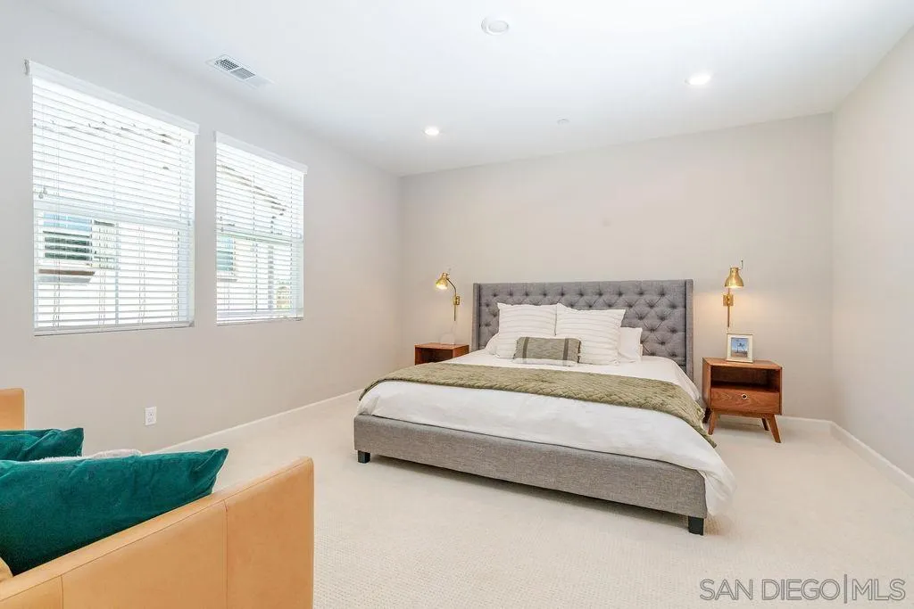 Photo #28: 260008297 Listing: Photo #28