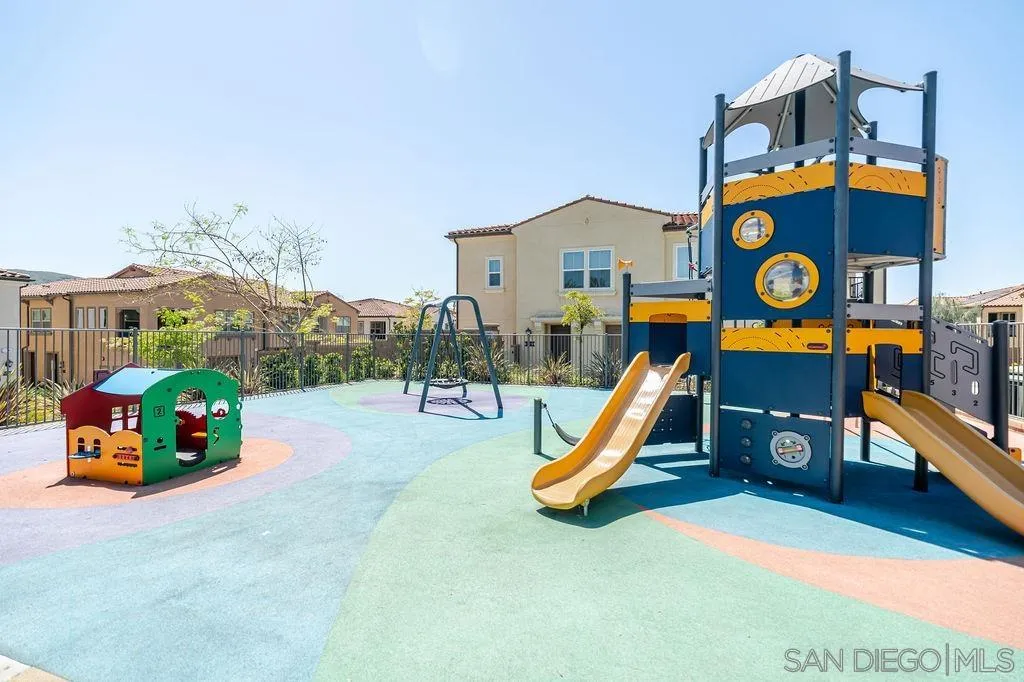 Photo #34: 260008297 Listing: Photo #34