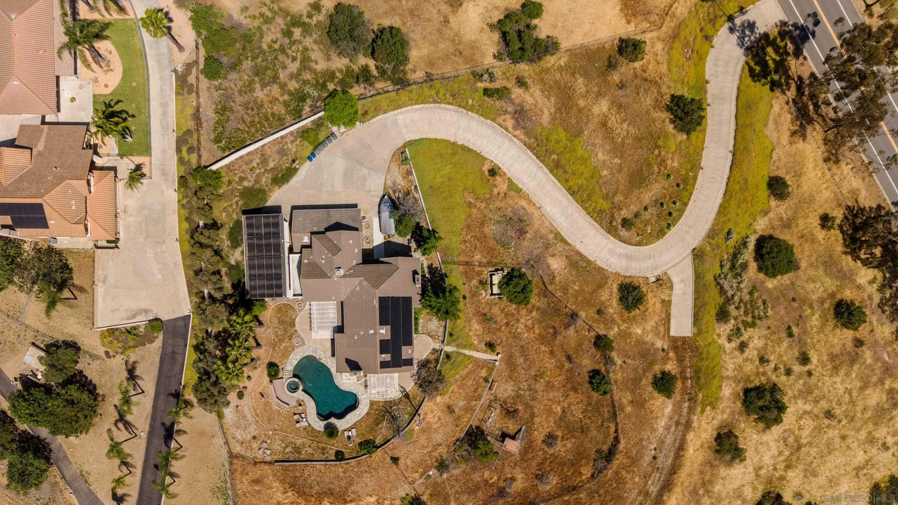 https://cdn.realtyfeed.com/cdn/127/260008299/0726a65f074d8822d34b11a8b6199341.webp