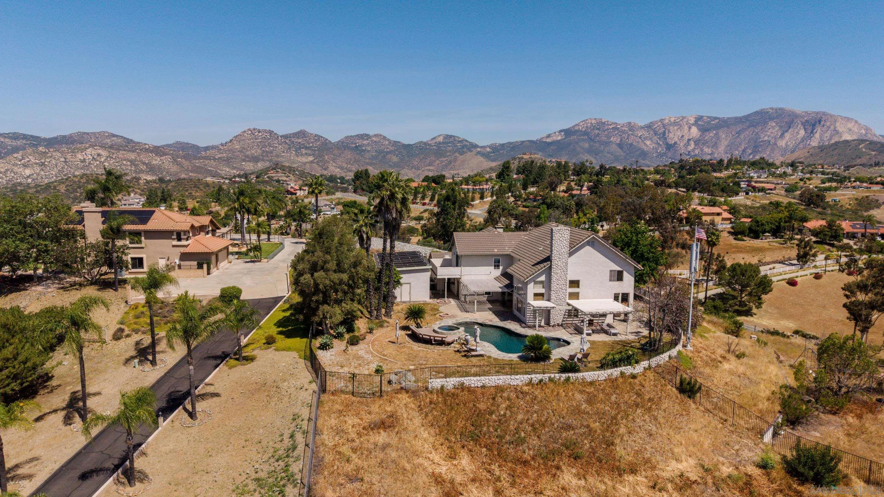 https://cdn.realtyfeed.com/cdn/127/260008299/9b04f57ce3f502ca7a0e946fce9dba9d.webp