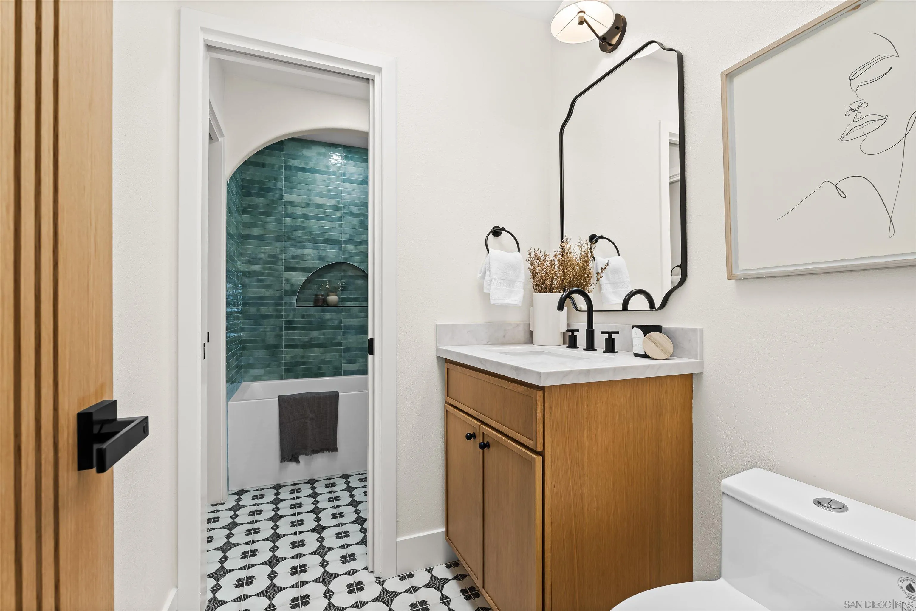 https://cdn.realtyfeed.com/cdn/127/2600083/32160127107cde0b658c5faf43ecd6a4.webp