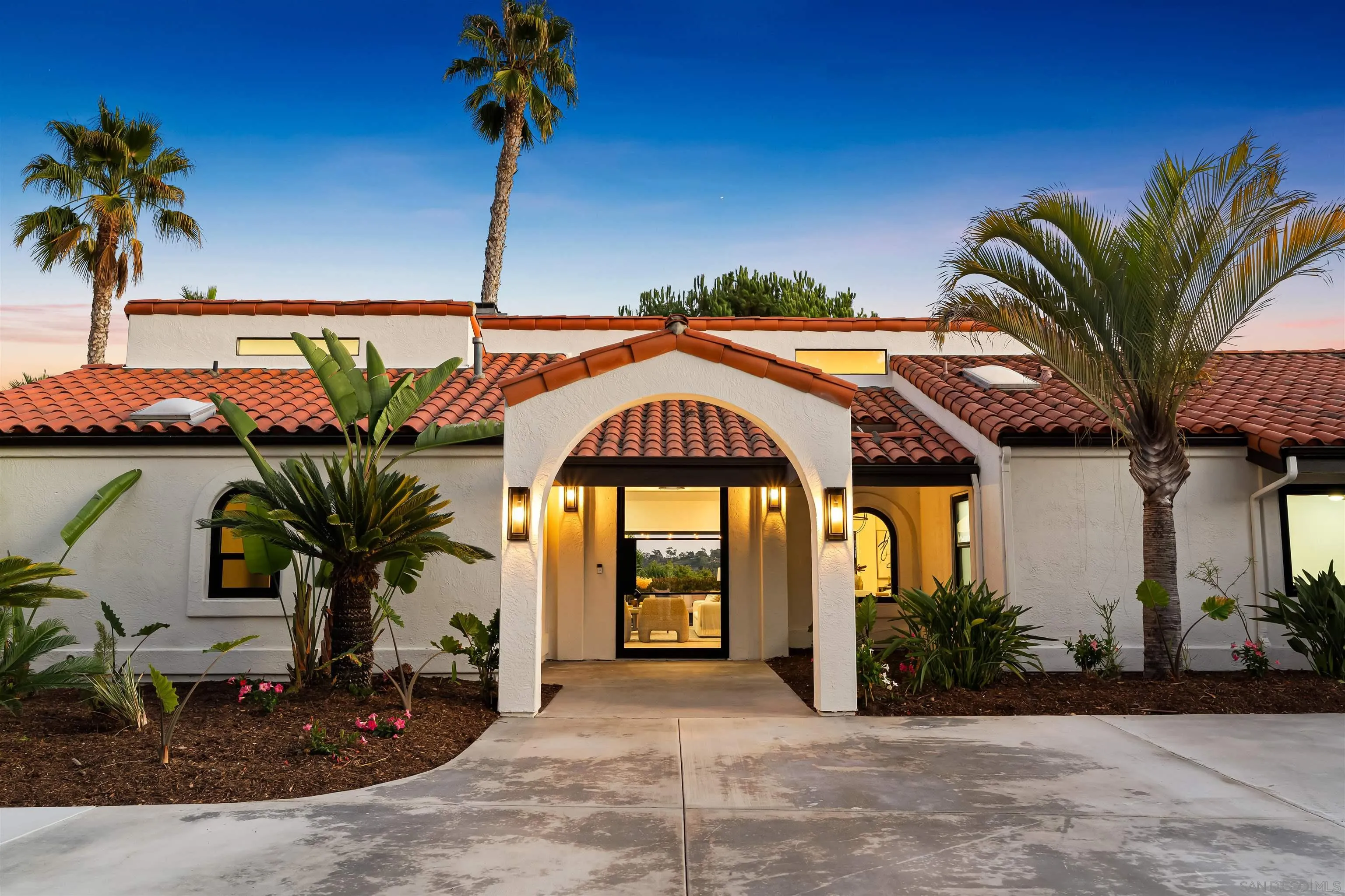 https://cdn.realtyfeed.com/cdn/127/2600083/5998d592174685777964661788dbb9fa.webp