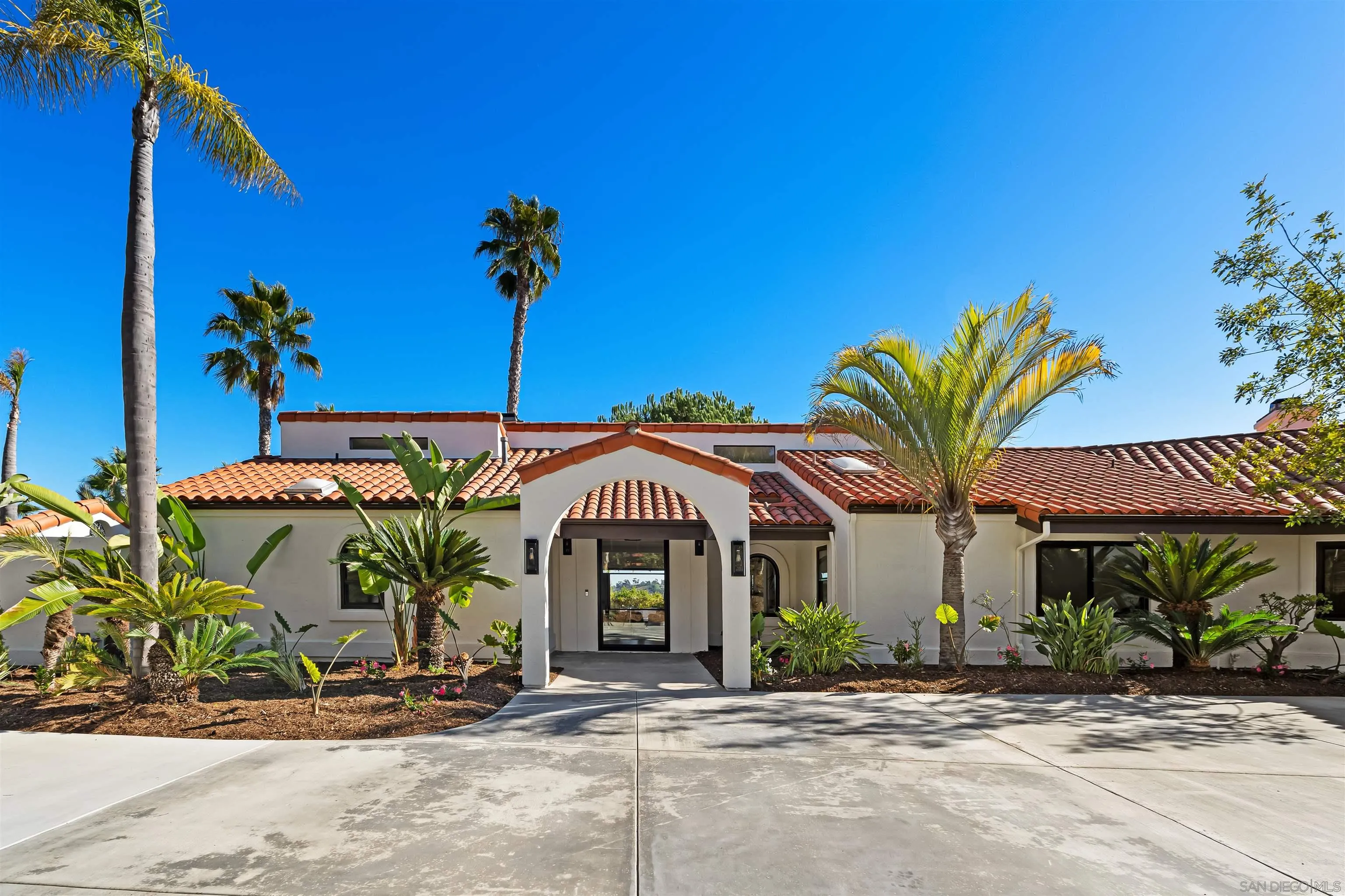 https://cdn.realtyfeed.com/cdn/127/2600083/78db3b000e018a443c222737d33201ad.webp