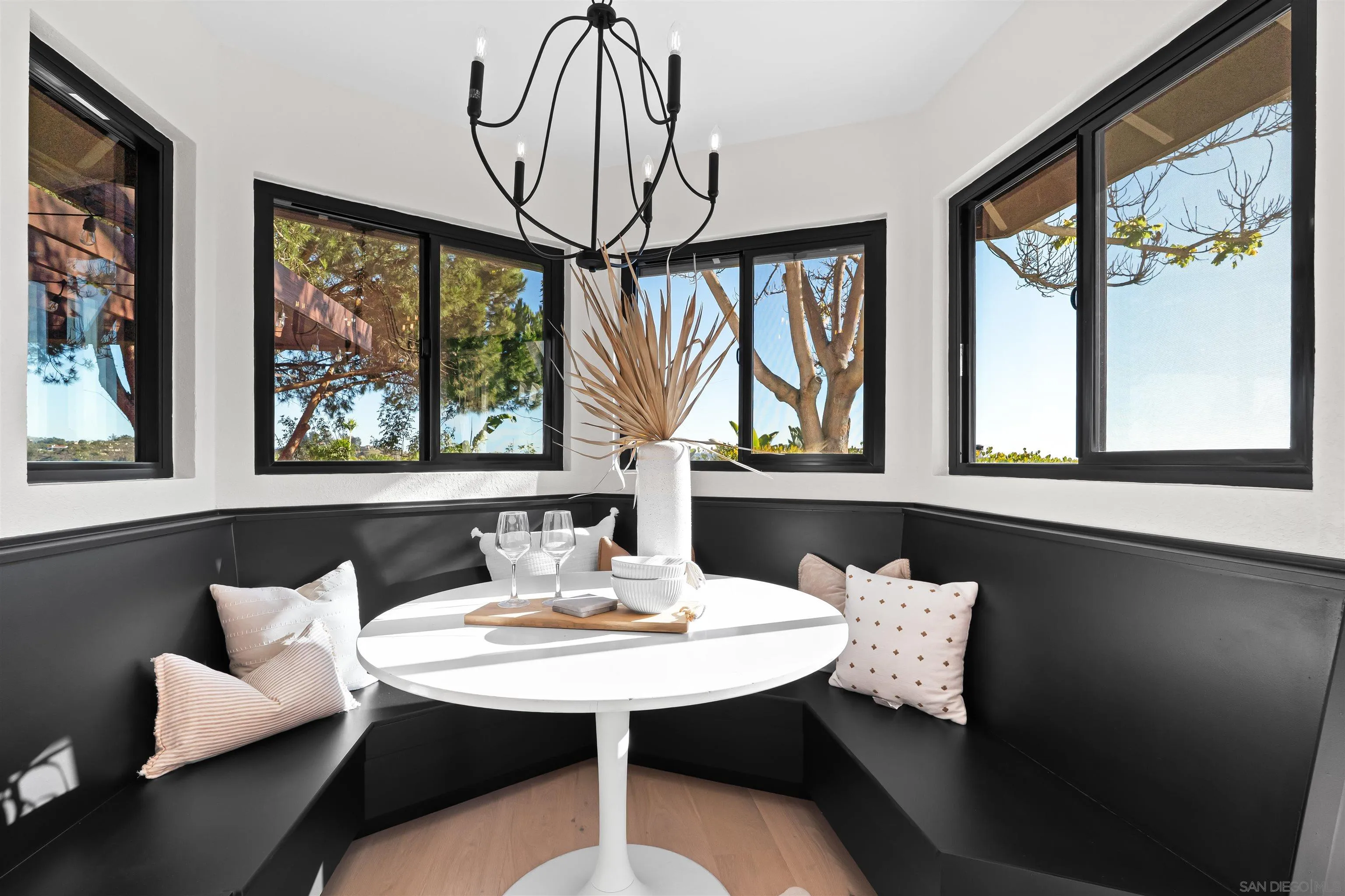 https://cdn.realtyfeed.com/cdn/127/2600083/f8ae0c36746455ac9c78433285a59ba9.webp