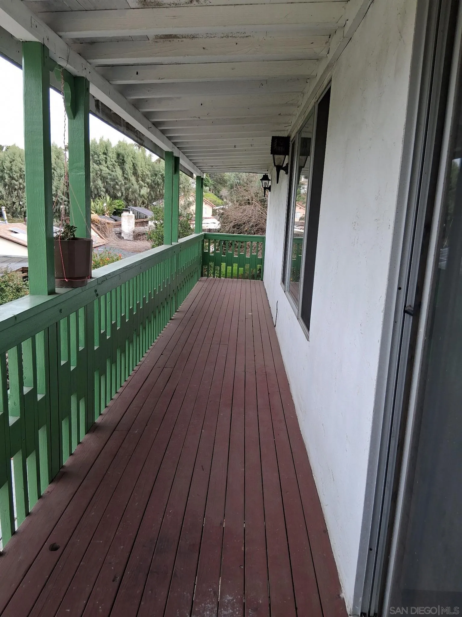 https://cdn.realtyfeed.com/cdn/127/260008308/49ebedc9472f701087d1c53890b8e103.webp