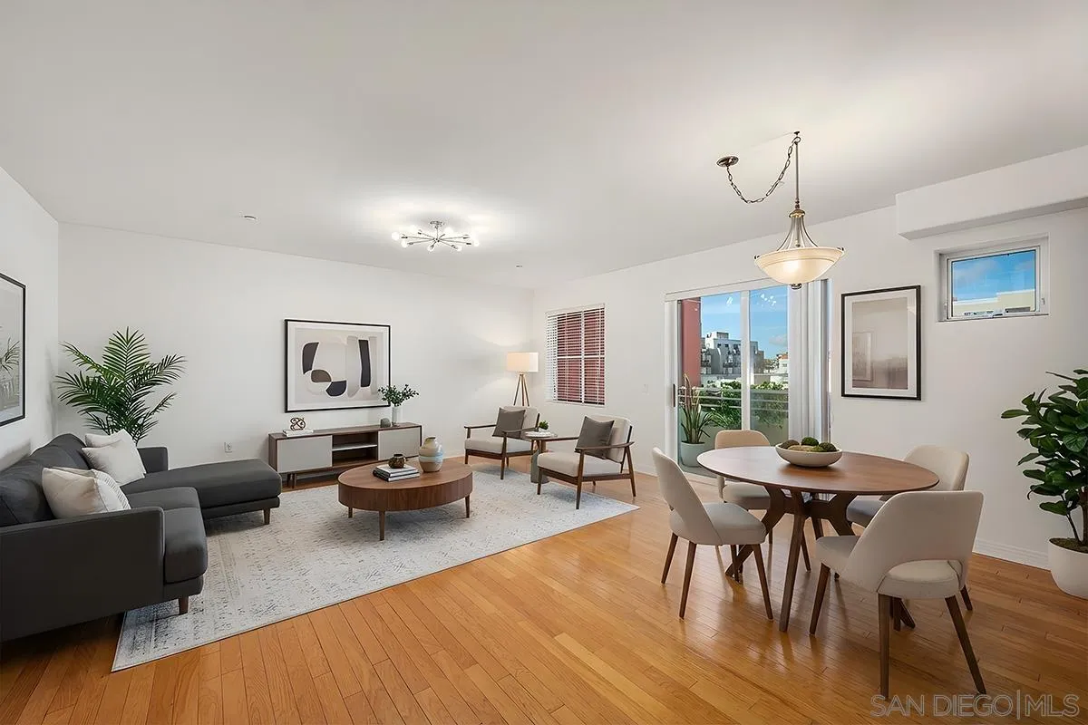 Photo #1: 260008314 Listing: Photo #1