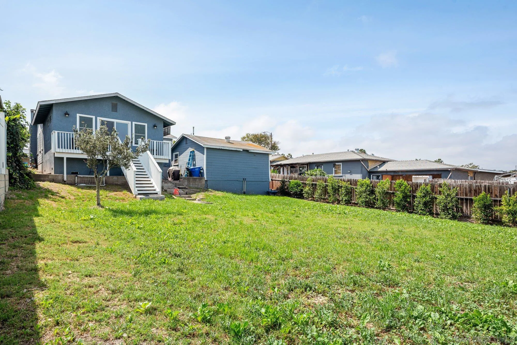 https://cdn.realtyfeed.com/cdn/127/260008315/3dd3027f2b01226767adf5f17cba34a2.webp