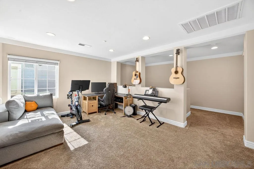 Photo #22: 260008317 Listing: Photo #22