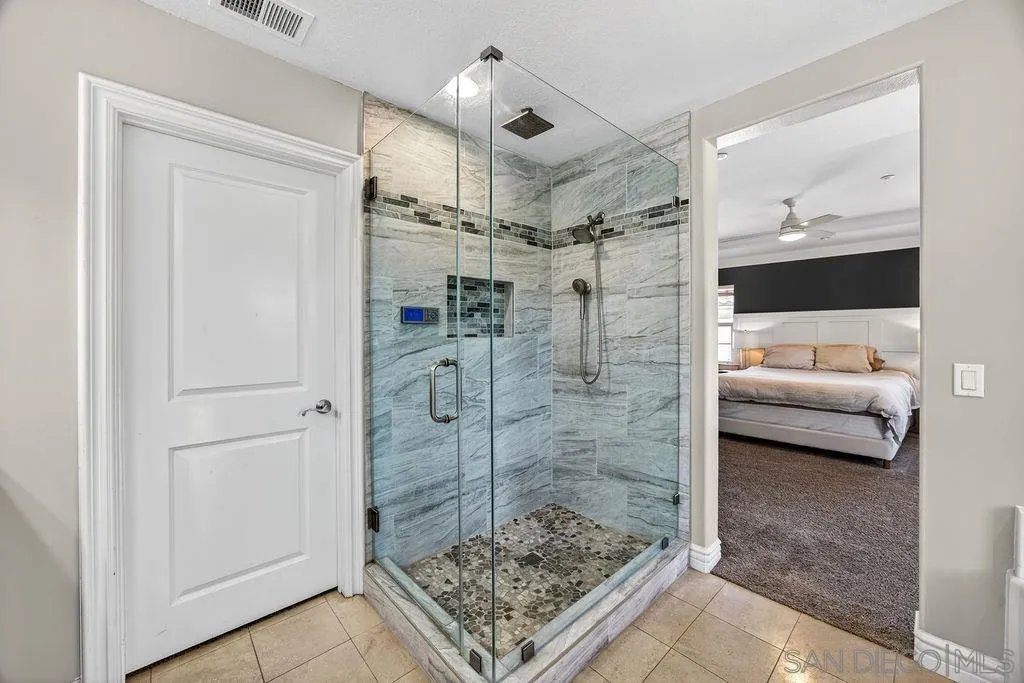 Photo #28: 260008317 Listing: Photo #28