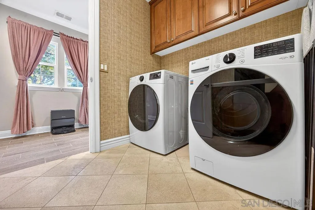 Photo #15: 260008317 Listing: Photo #15