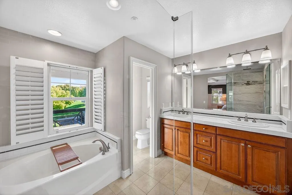 Photo #29: 260008317 Listing: Photo #29