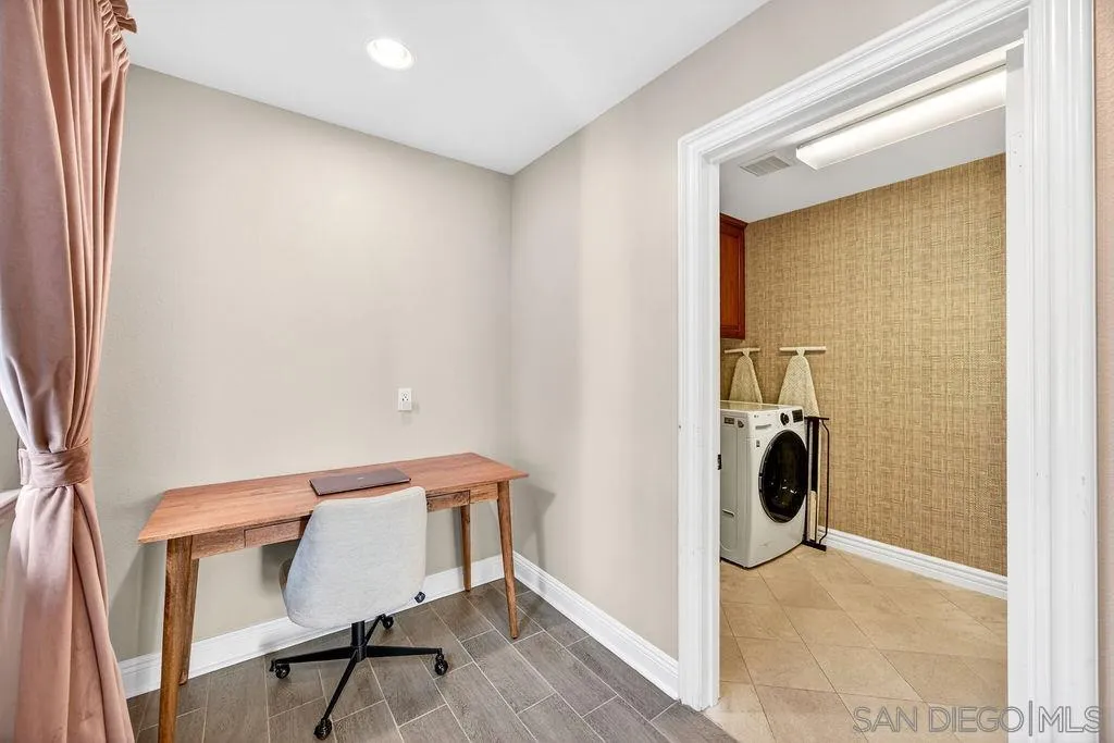 Photo #14: 260008317 Listing: Photo #14