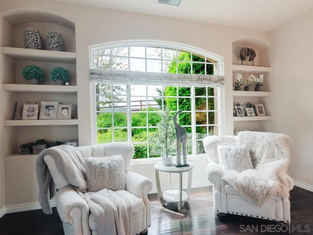 https://cdn.realtyfeed.com/cdn/127/260008318/4e457a4c7c6d37af61caa1114277b5b7.webp