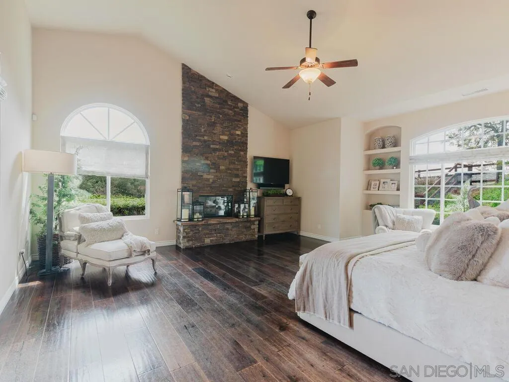 https://cdn.realtyfeed.com/cdn/127/260008318/74c3c2cb157cf9cb5468c7c85d16d826.webp