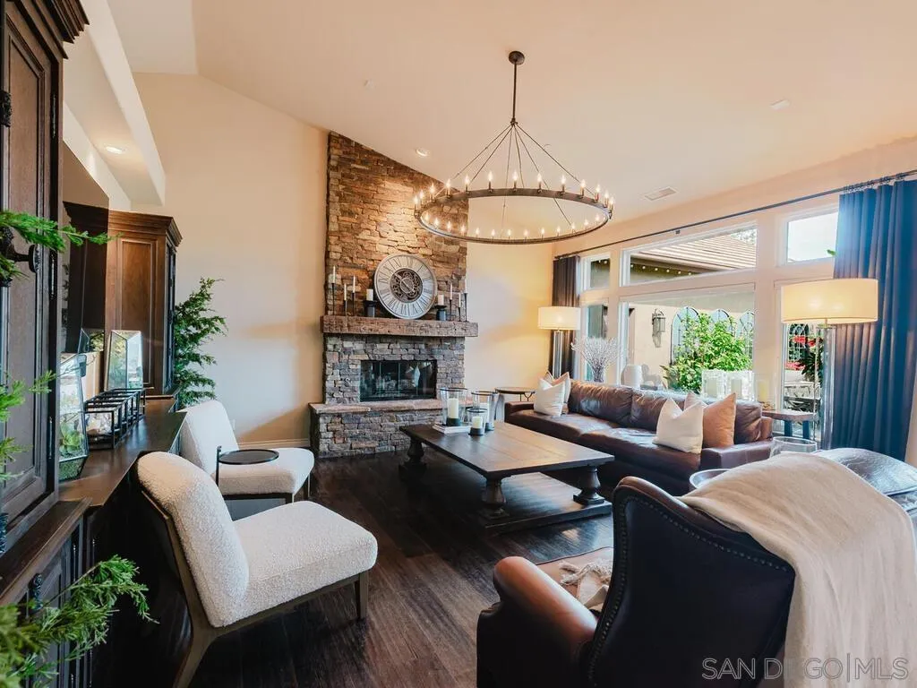 https://cdn.realtyfeed.com/cdn/127/260008318/c95d768b0270300bf7b4ea1632a306ad.webp