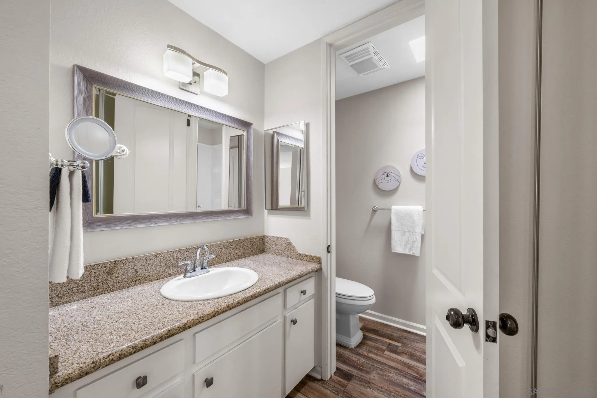 https://cdn.realtyfeed.com/cdn/127/260008320/58c4f51dcc32fae580e033f23cce345c.webp